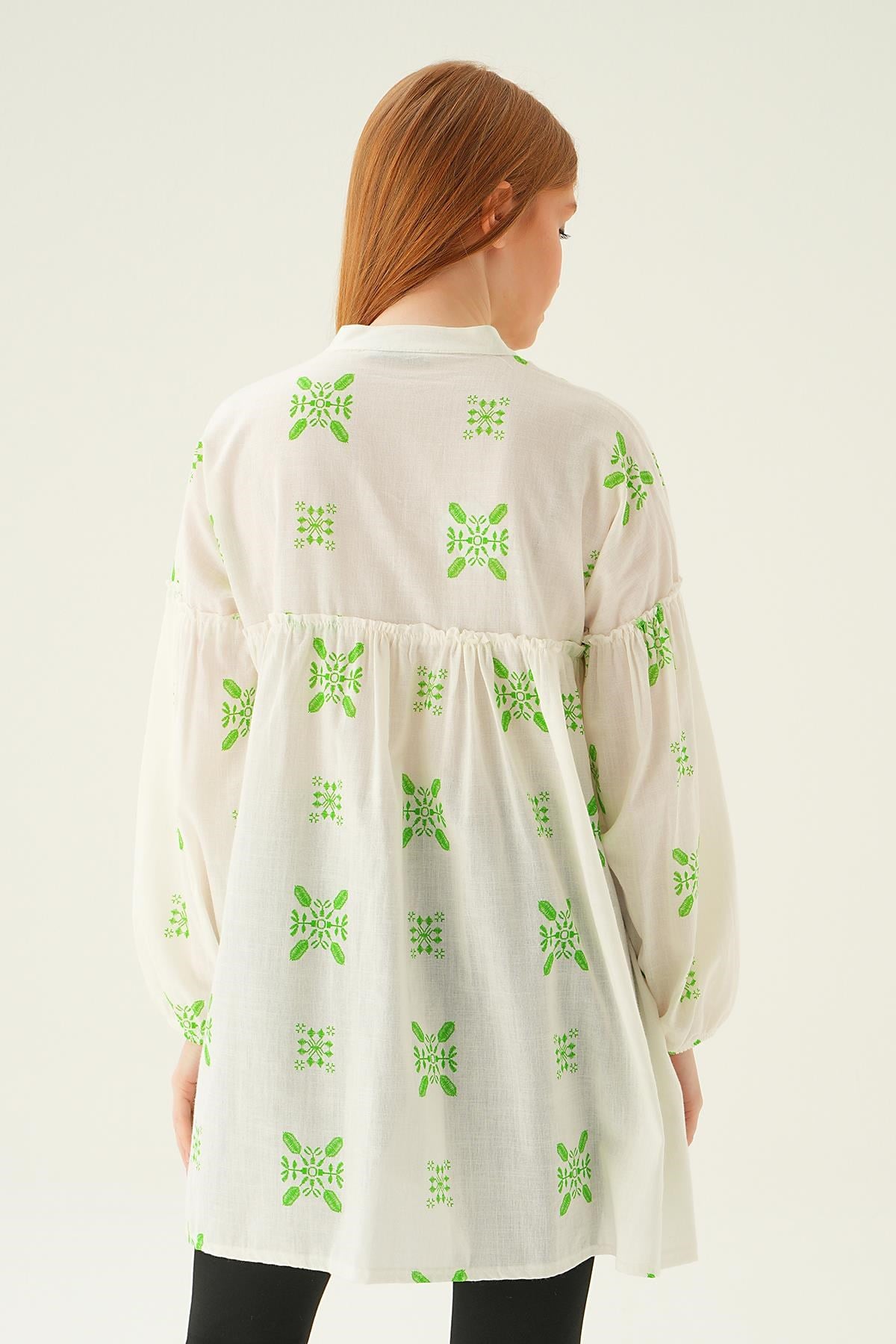 Benetton Yeşili Hakim Yaka Desenli Tunik 6853A