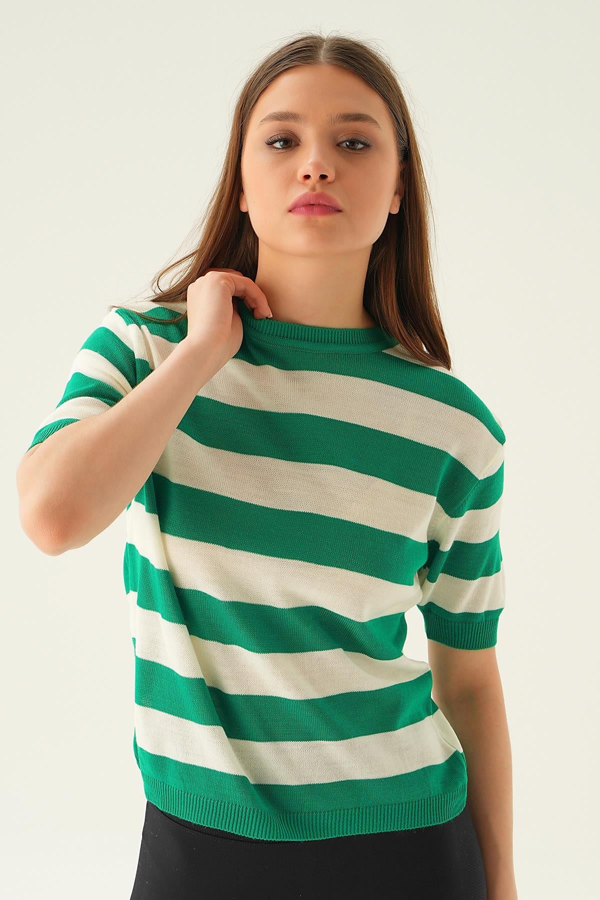 Benetton Yeşili Kalın Çizgili Tişört 1461