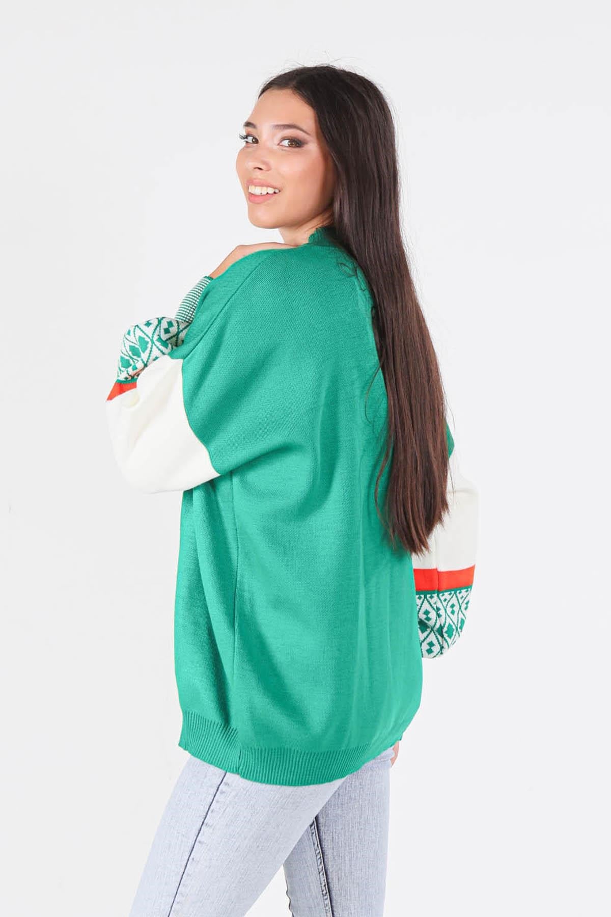 Benetton Yeşili Kol Desenli Kazak 2266