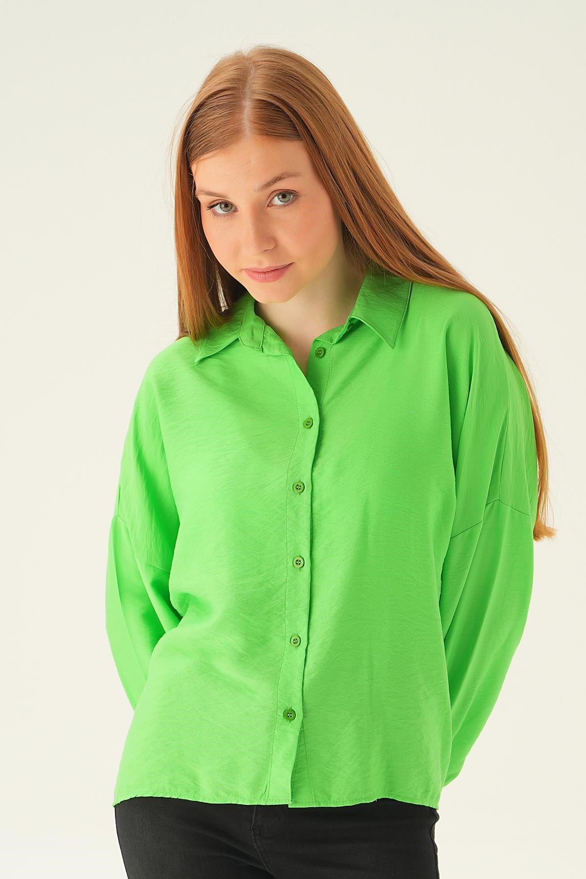 Benetton Yeşili Oversize Gömlek 6557-1