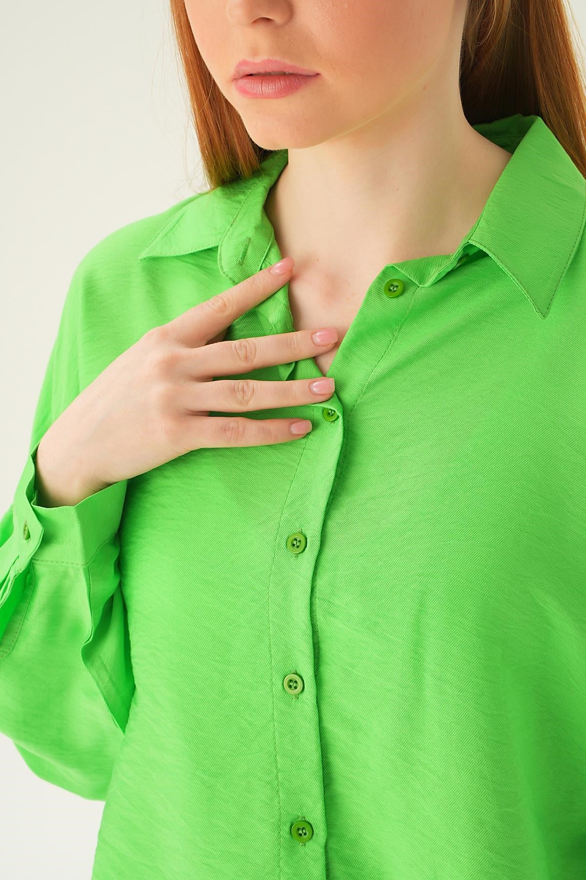 Benetton Yeşili Oversize Gömlek 6557-1