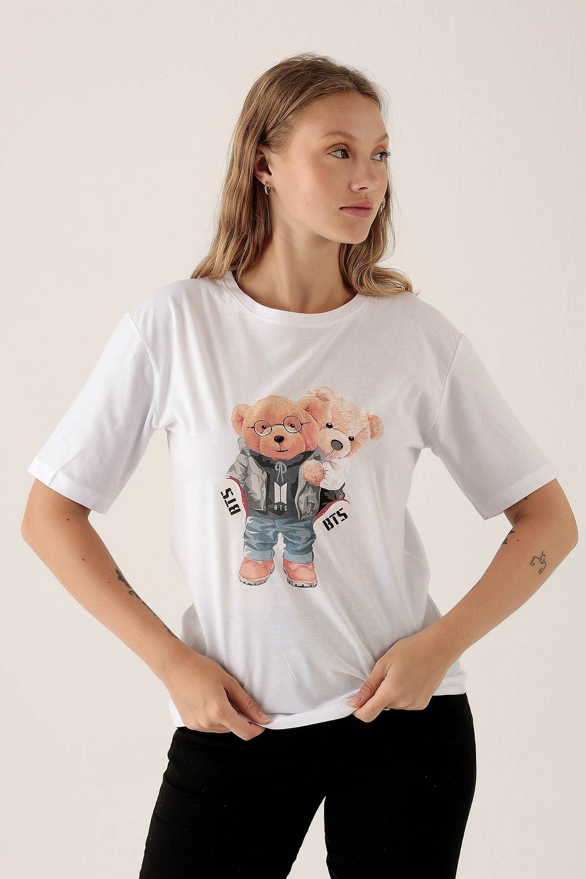 Beyaz Bts Baskı Tişört 300