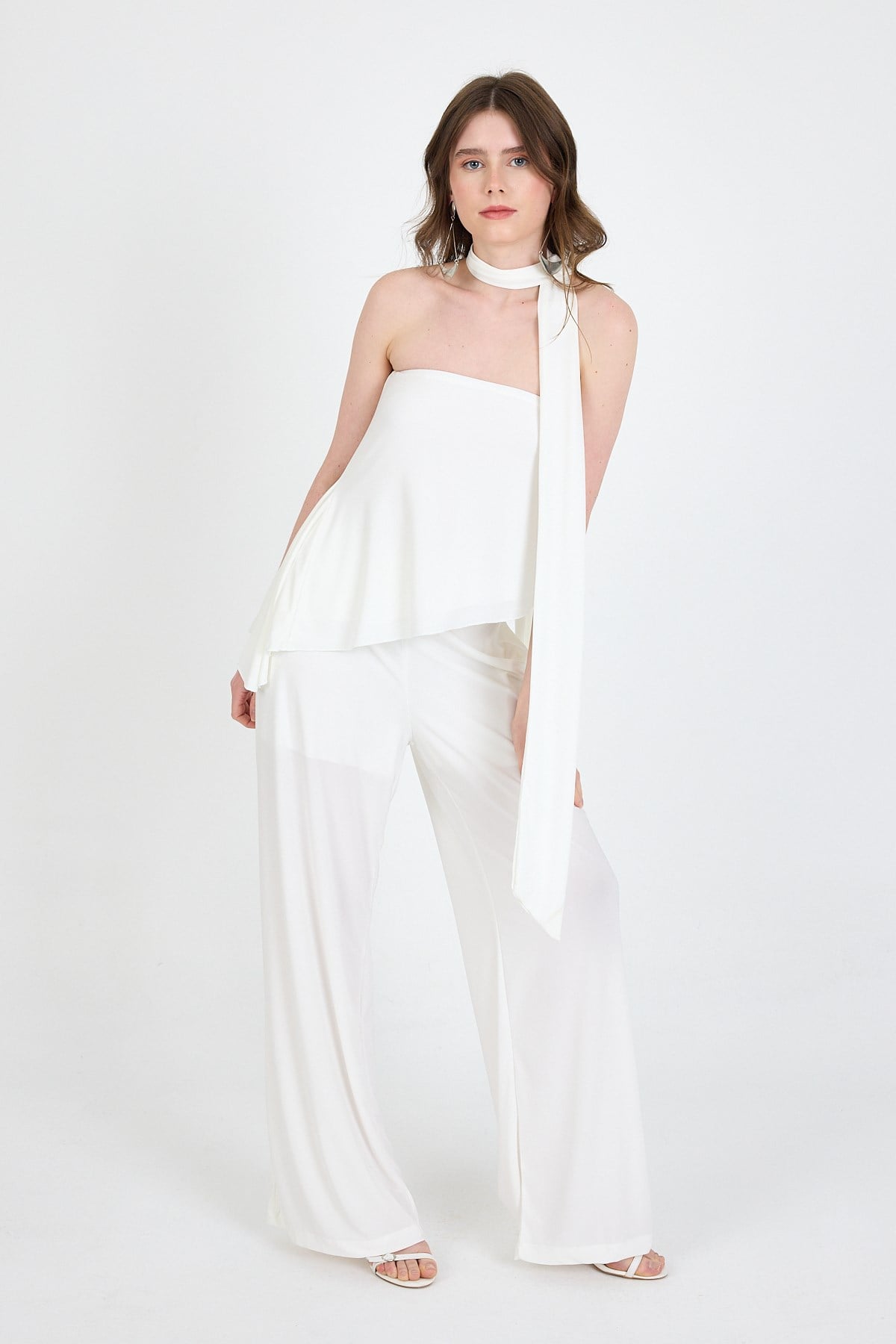 Beyaz Fularlı Pantolon Bluz İkili Takım 5224