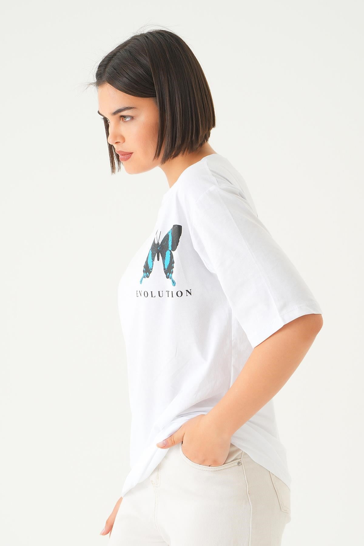 Beyaz Kelebek Baskılı Oversize Tişört 1708