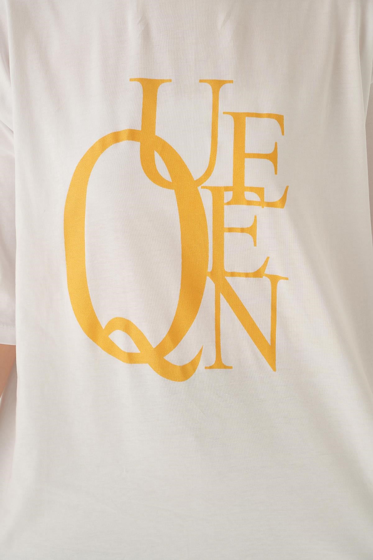 Beyaz Queen Baskı Oversize Tişört 1703