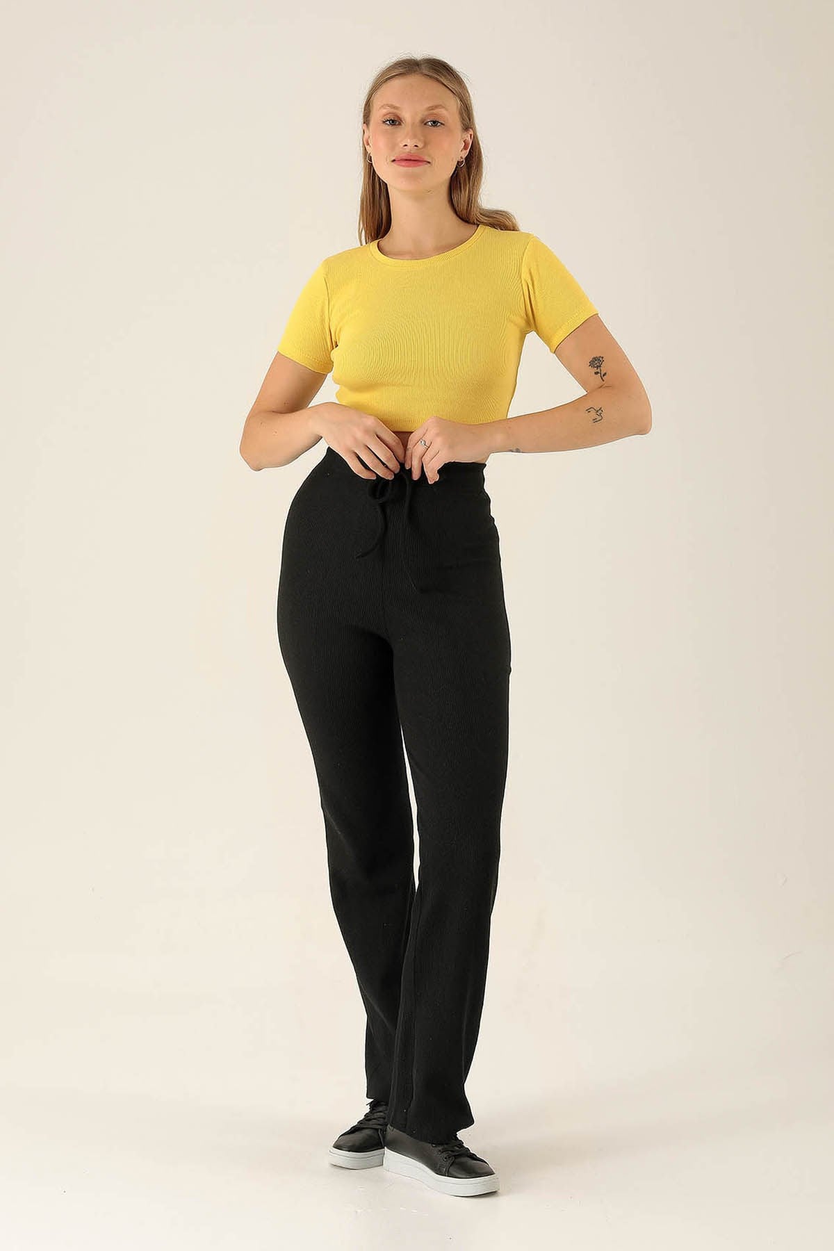 Bisiklet Yaka Bayan Bluz - 1405 Sarı