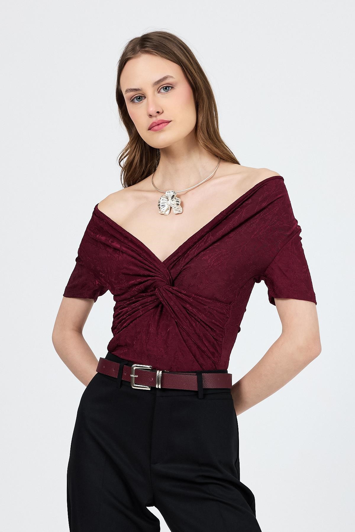 Bluz-Bordo Düşük Omuz Büzgü Detaylı Bluz 13325-rulem