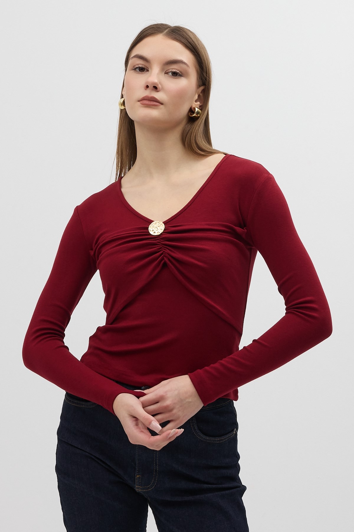 Bluz-Bordo V Yaka Ön Düğme Detaylı Bluz 8226A-rulem
