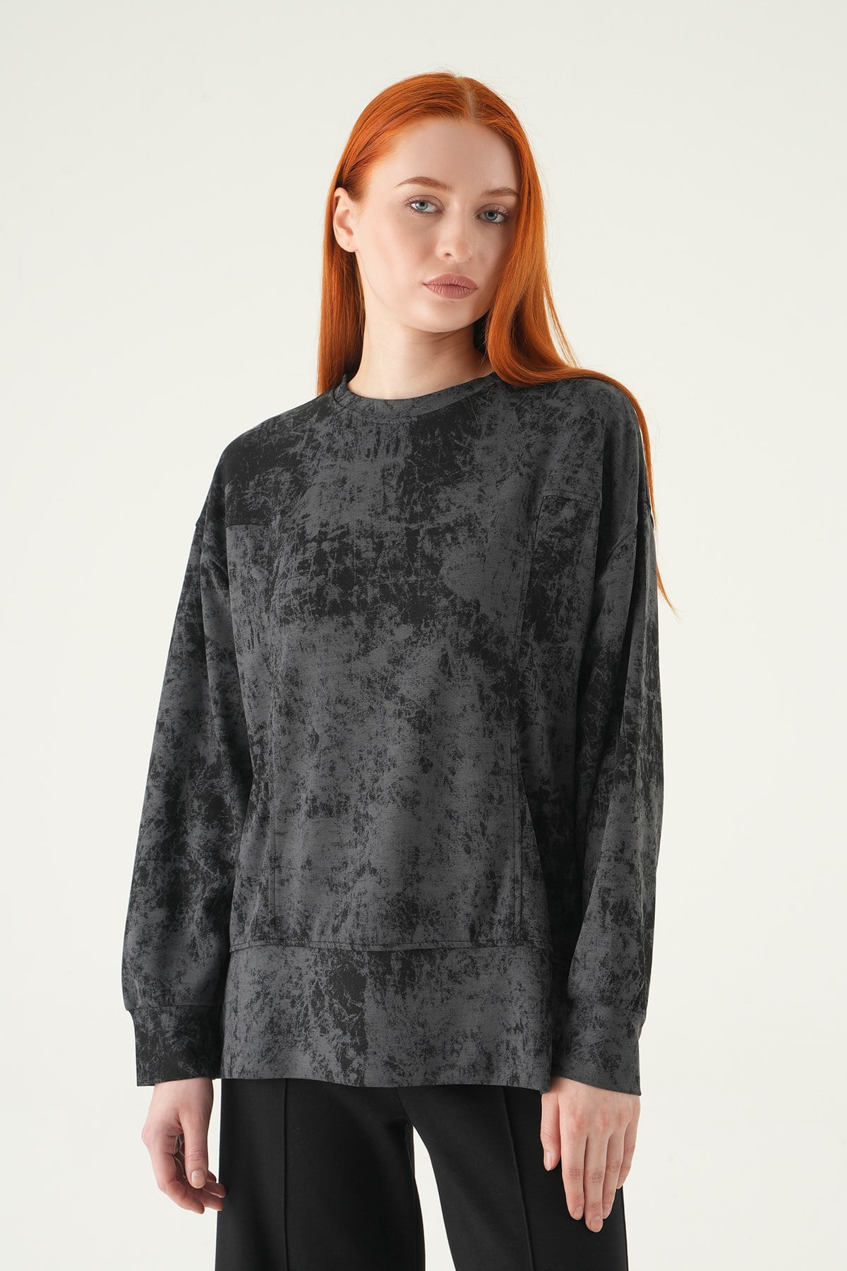 Bluz-Desenli Bisiklet Yaka Bluz 8363A Siyah -rulem