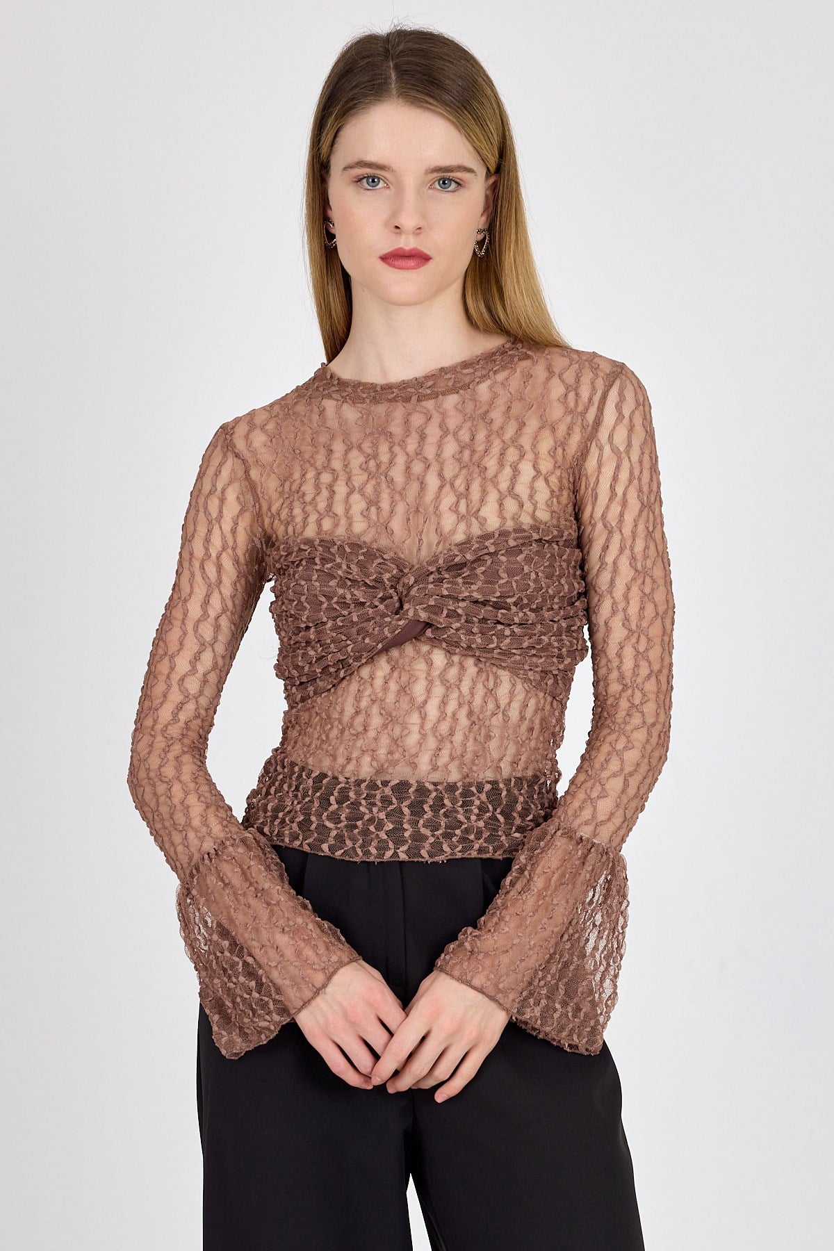 Bluz-Vizon Göğüs Detaylı Transparan Dantel Bluz 251109-rulem