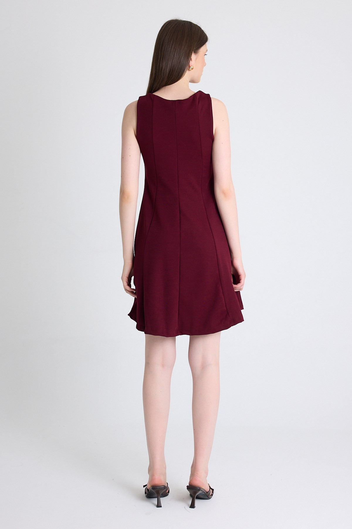 Bordo Aksesuar Detaylı Kolsuz Mini Elbise 2238
