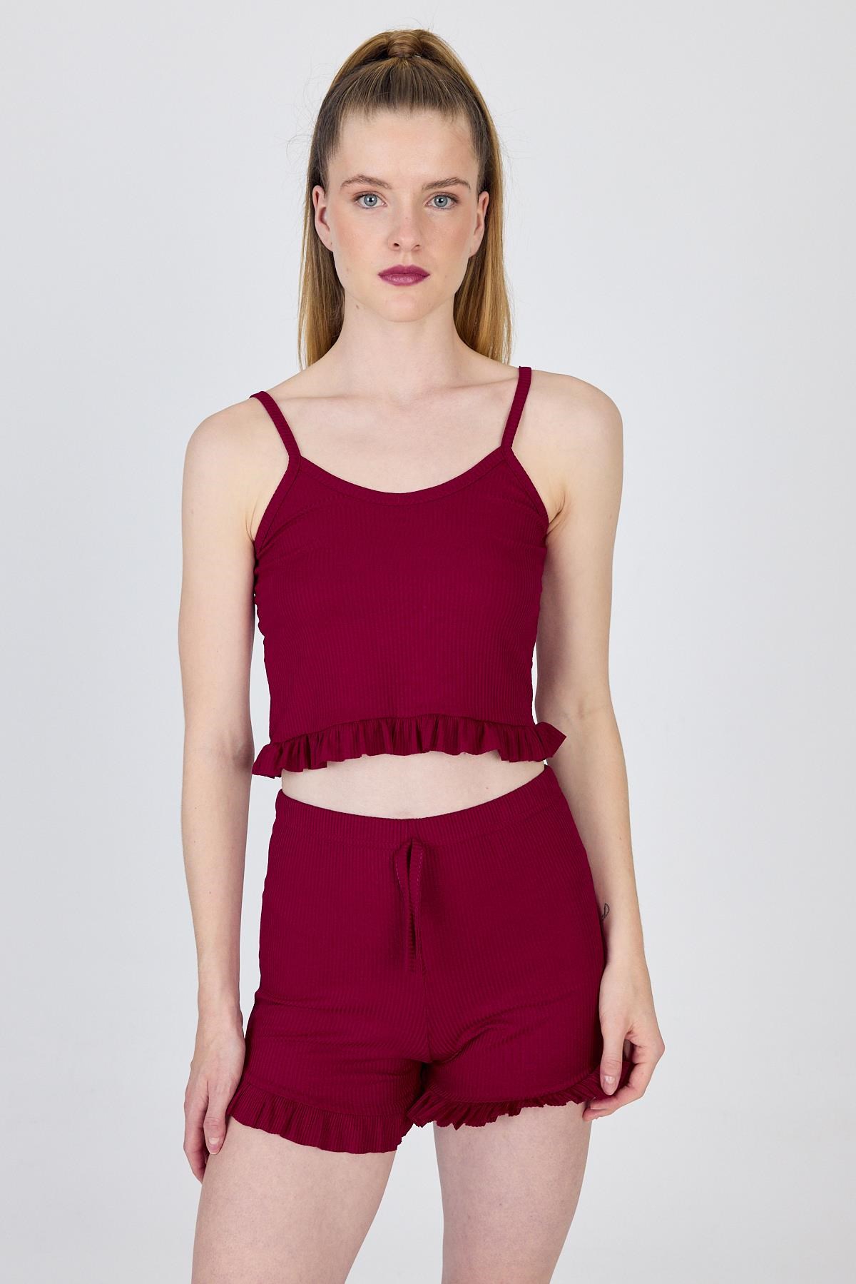 Bordo İp Askılı Fırfırlı Şortlu Takım 0703