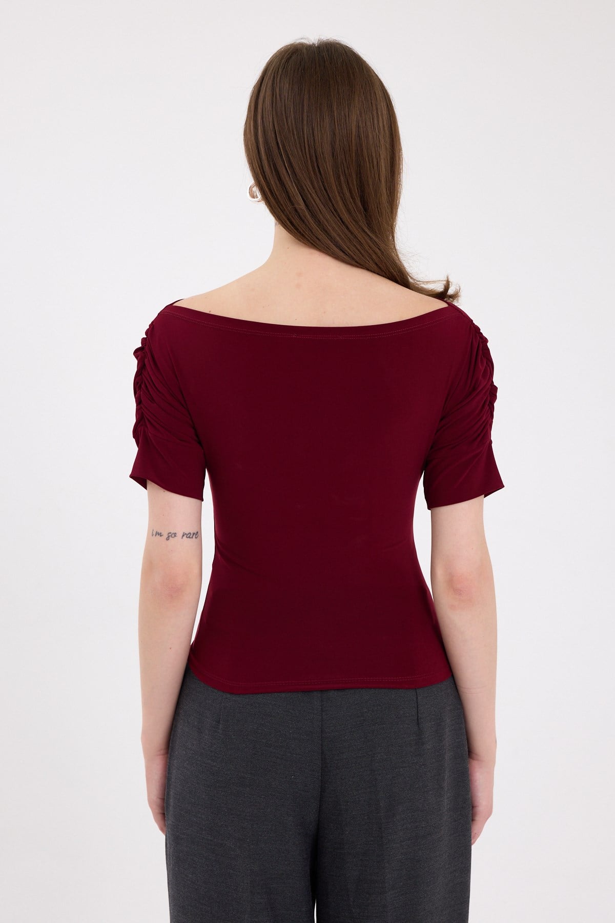 Bordo Kayık Yaka Kol Büzgülü Bluz 2515