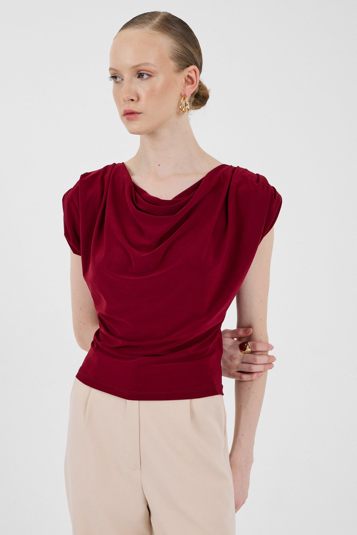Bordo Vatkalı Degaje Yaka Bluz 2509