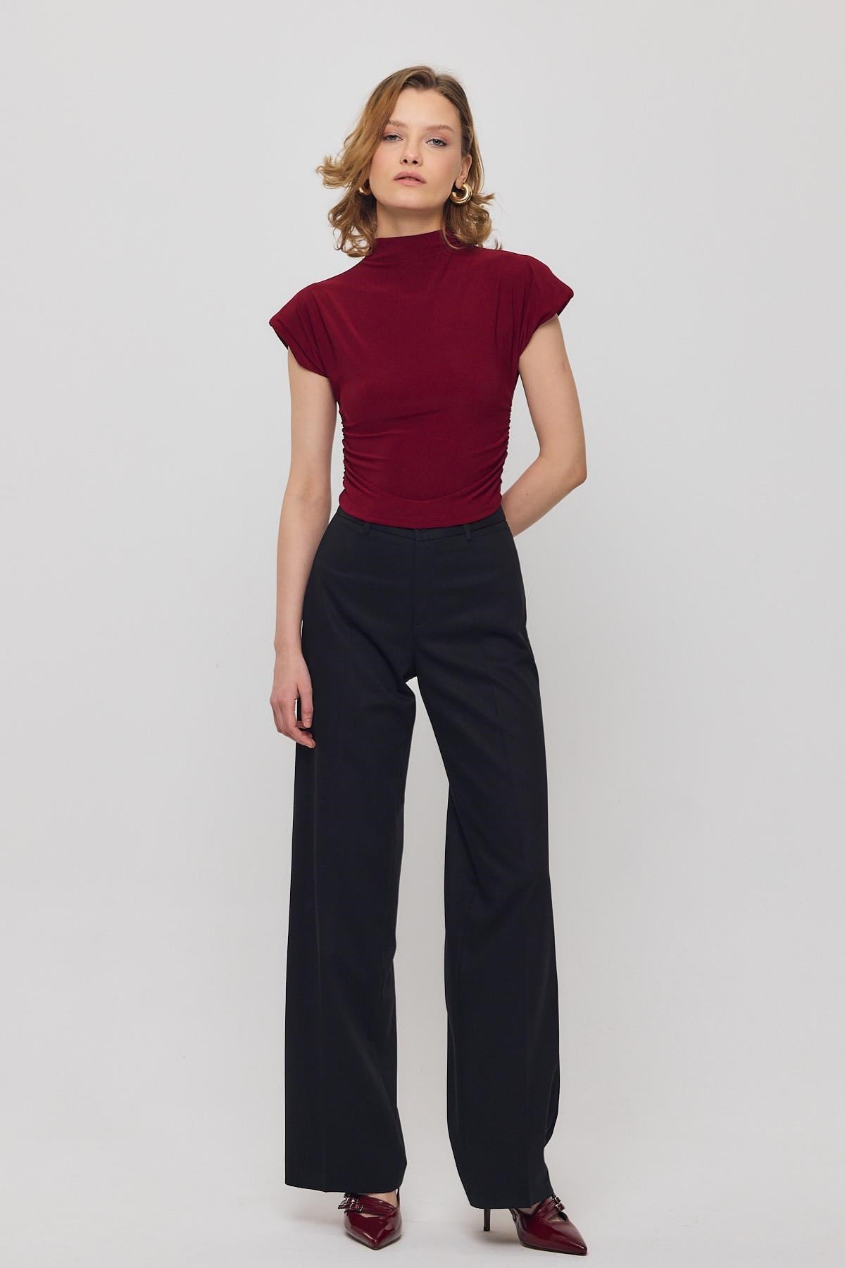 Bordo Vatkalı Kısa Bluz 13185