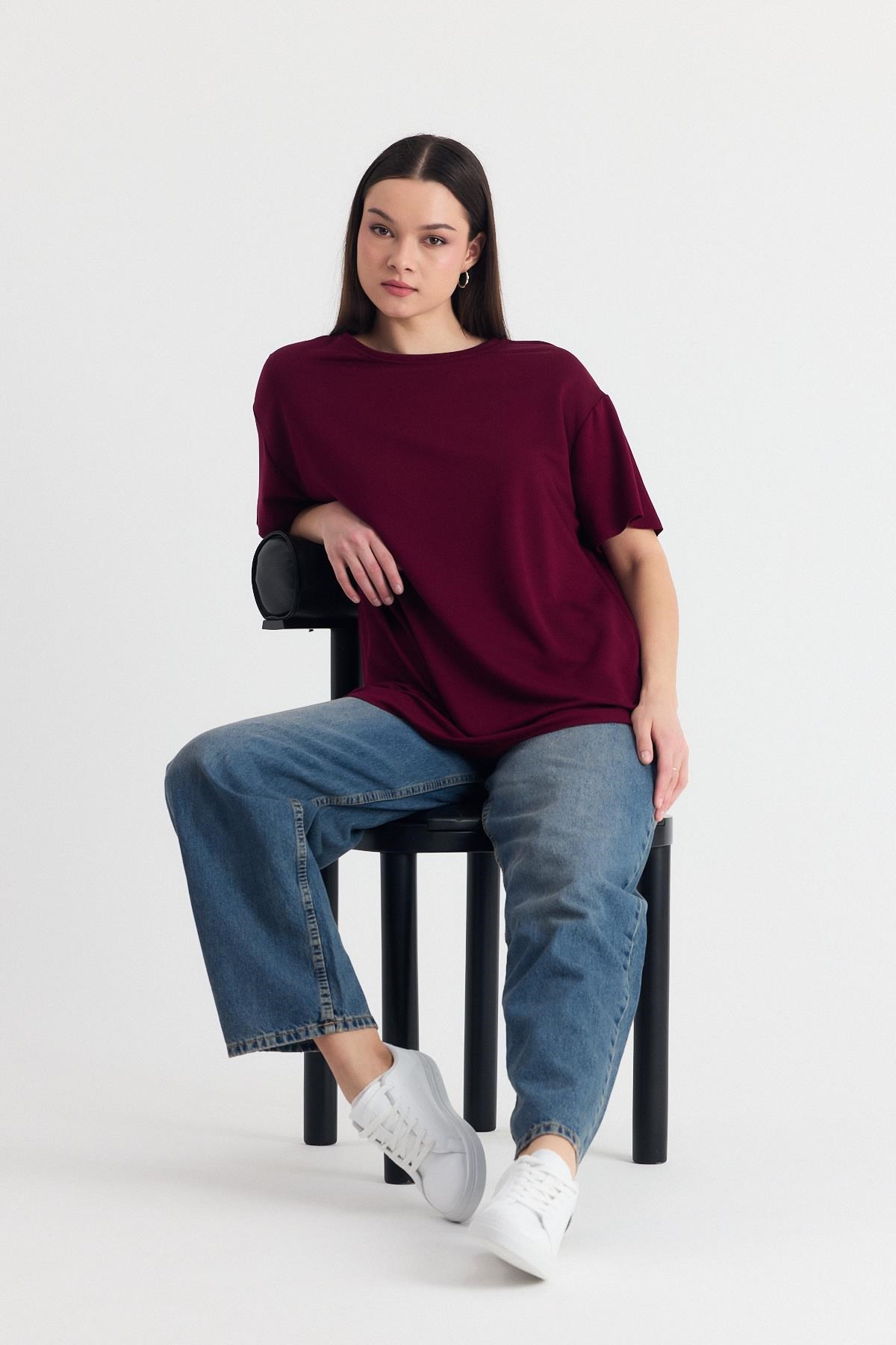 Bordo Yumuşak Dokulu Esnek Premium Kumaş Lazer Kesim Oversize Tişört 1868