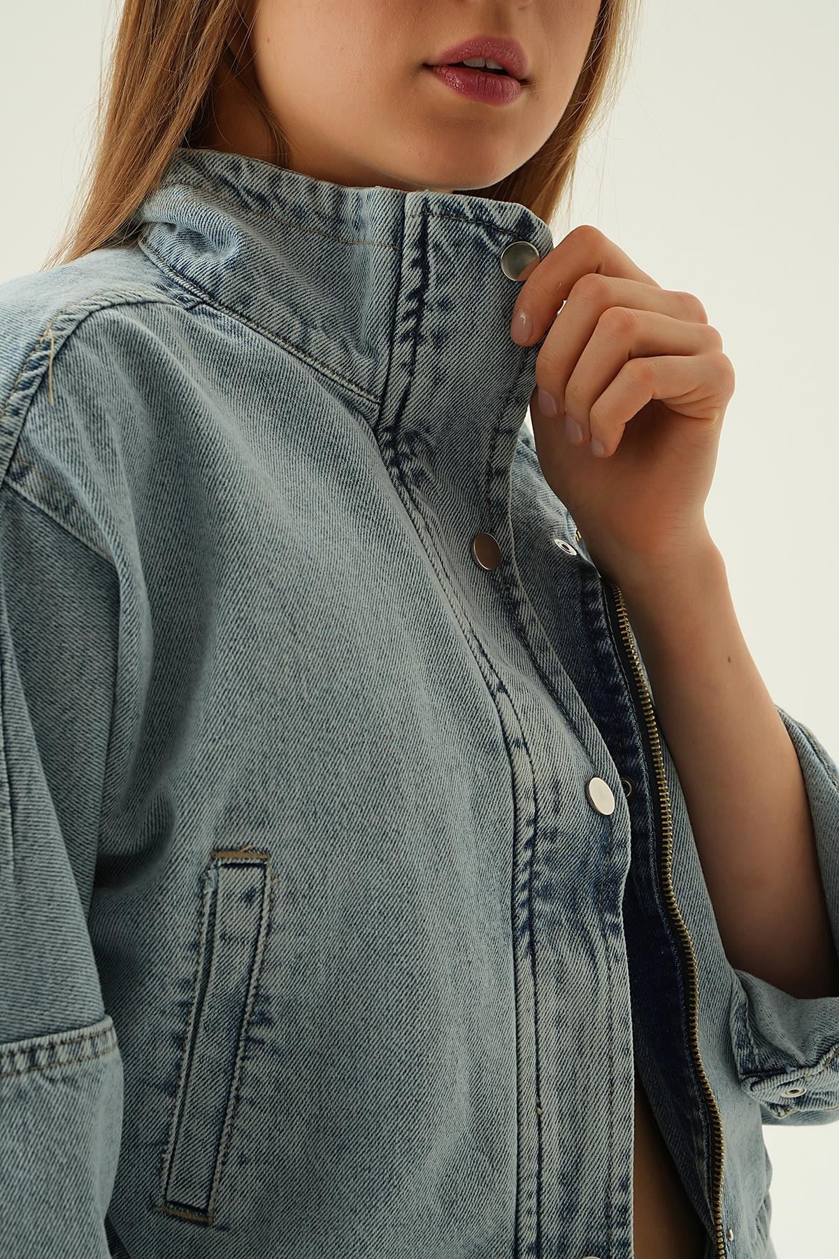 Buz Çıtçıtlı Oversize Kot Ceket 7099