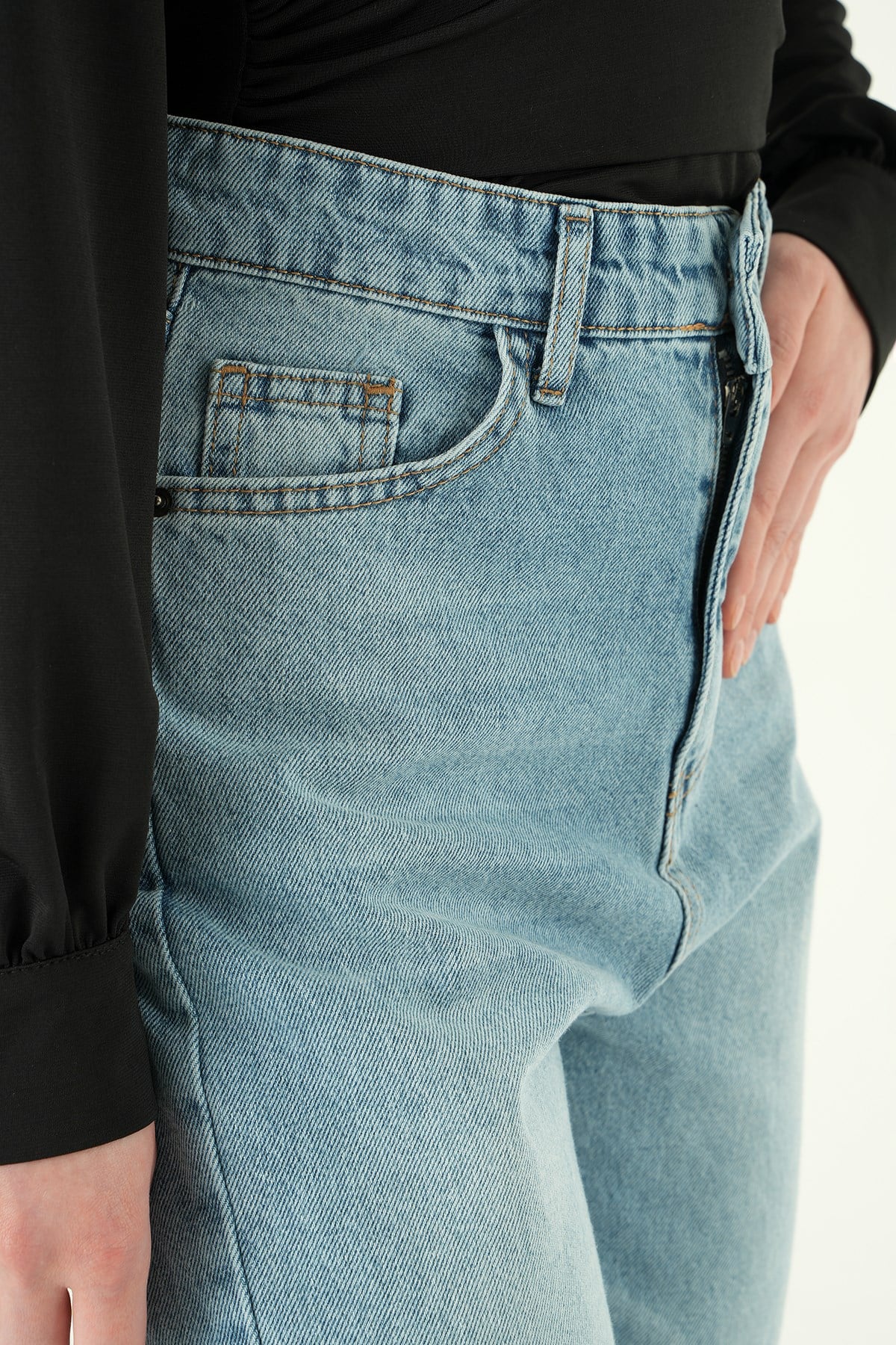 Buzkar Yüksek Bel Mom Jean 1063