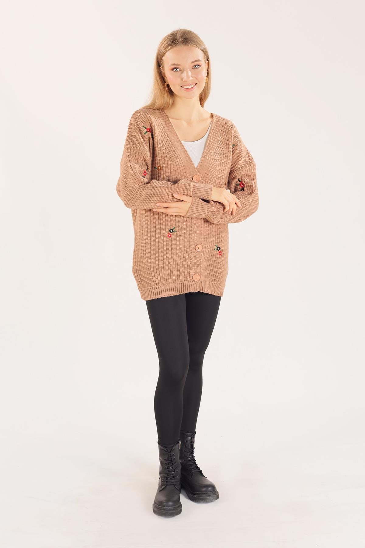 Camel Çiçek Nakışlı Hırka 383