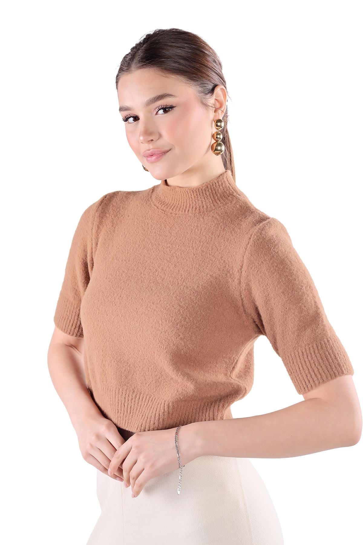 Camel Kısa Kol Boğazlı Kazak 24291