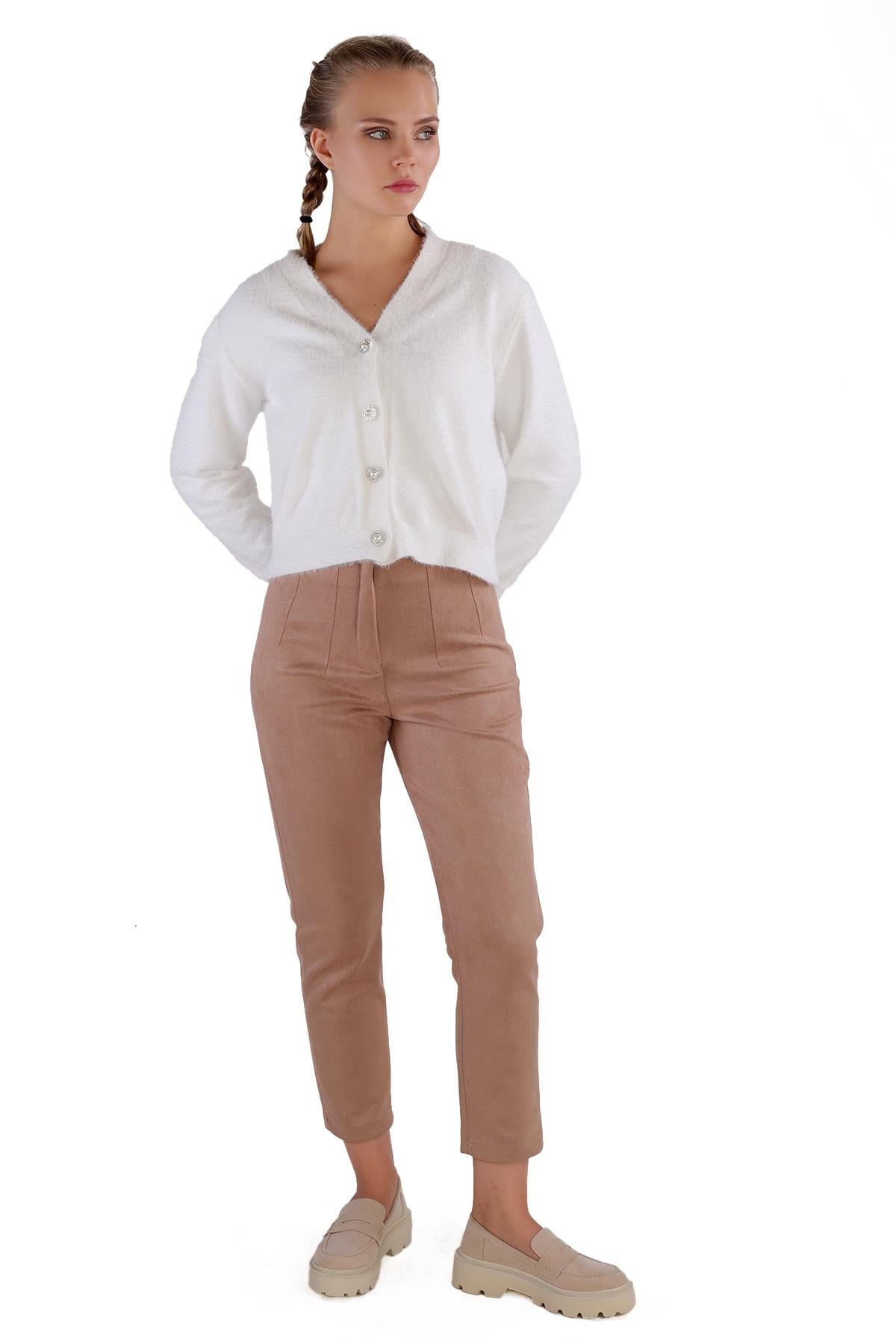 Ekru Düğme Detay Sakallı Kısa Hırka 24170