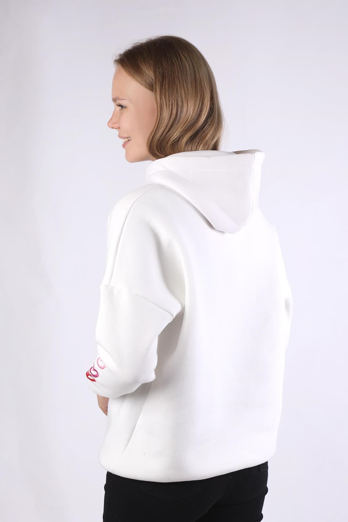 Ekru Kalp Nakışlı Sweat 9154M