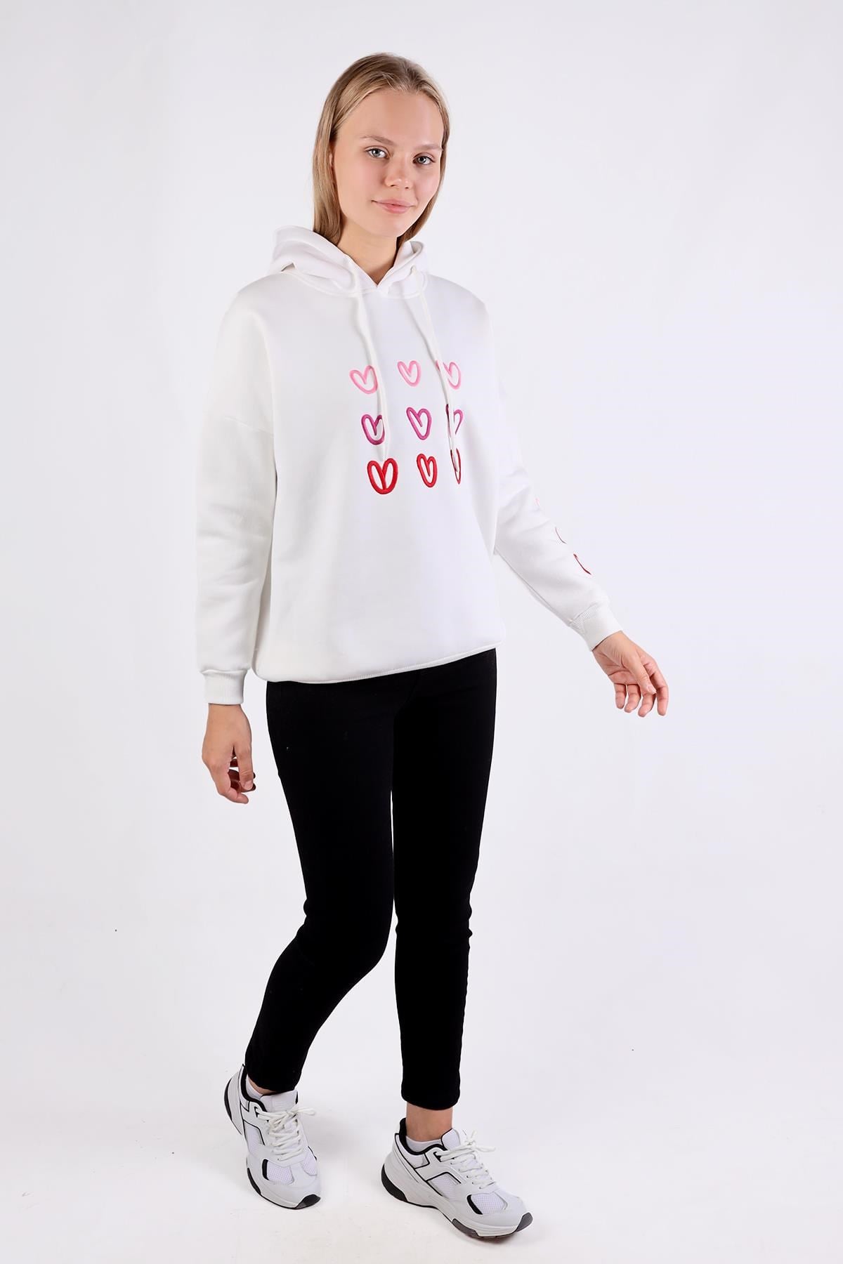 Ekru Kalp Nakışlı Sweat 9154M