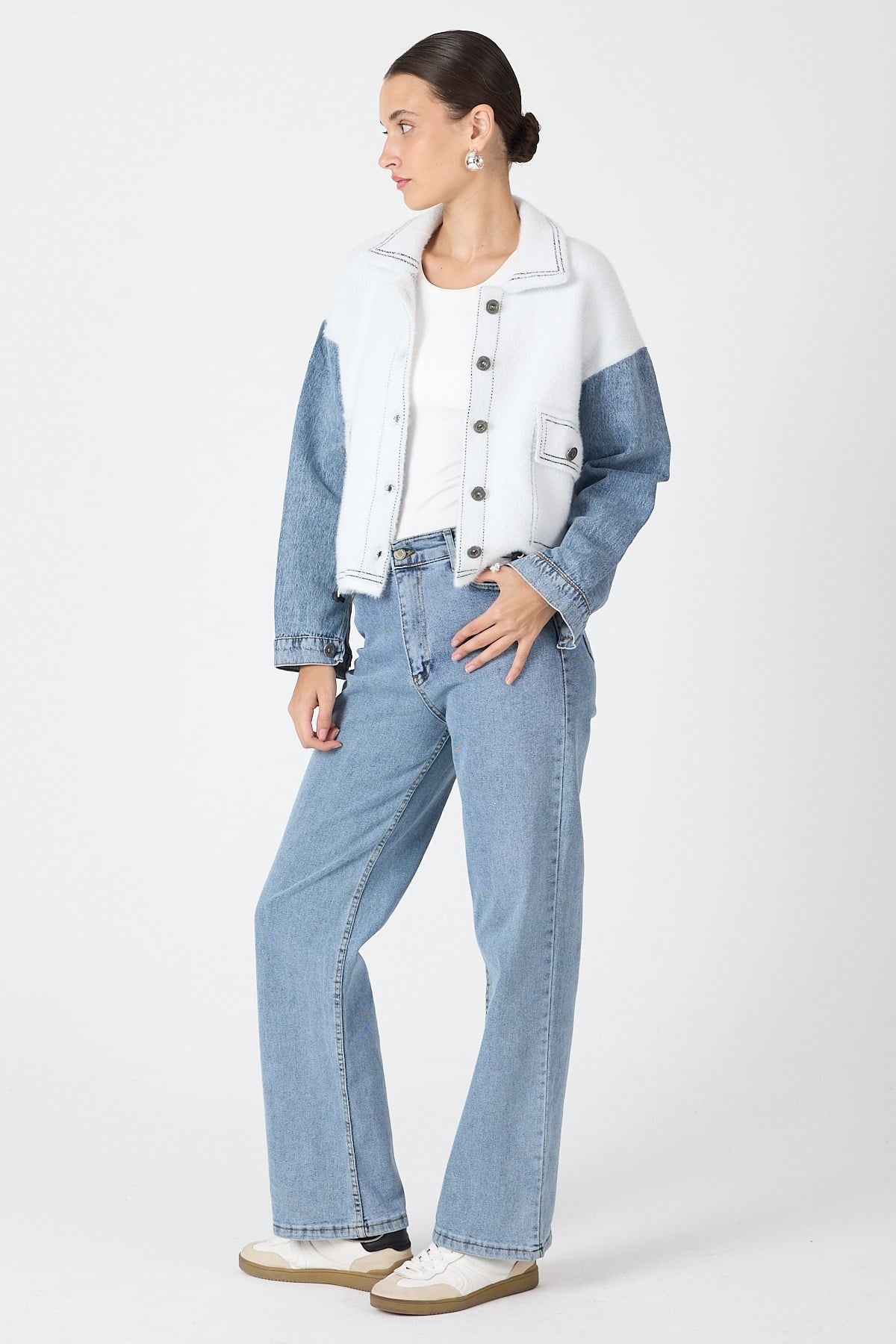 Ekru Peluş Görünümlü Denim Kollu Kadın Ceket 2225