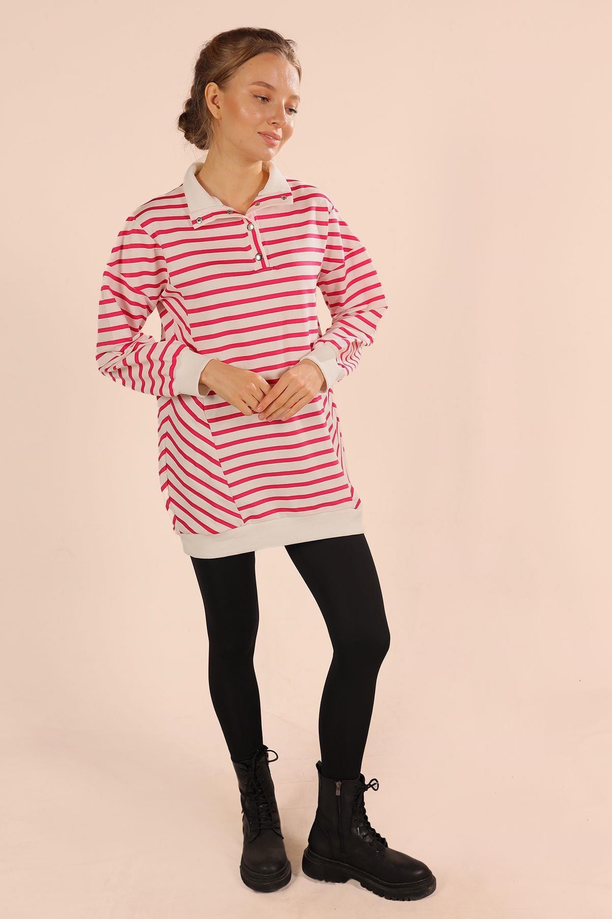 Fuşya Yaka Çıtçıtlı Çizgili Sweat 6868