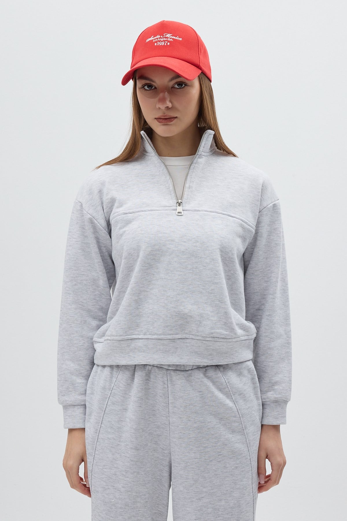 Gri Dik Yaka Önü Fermuar Detaylı Kadın Sweatshirt 3110A