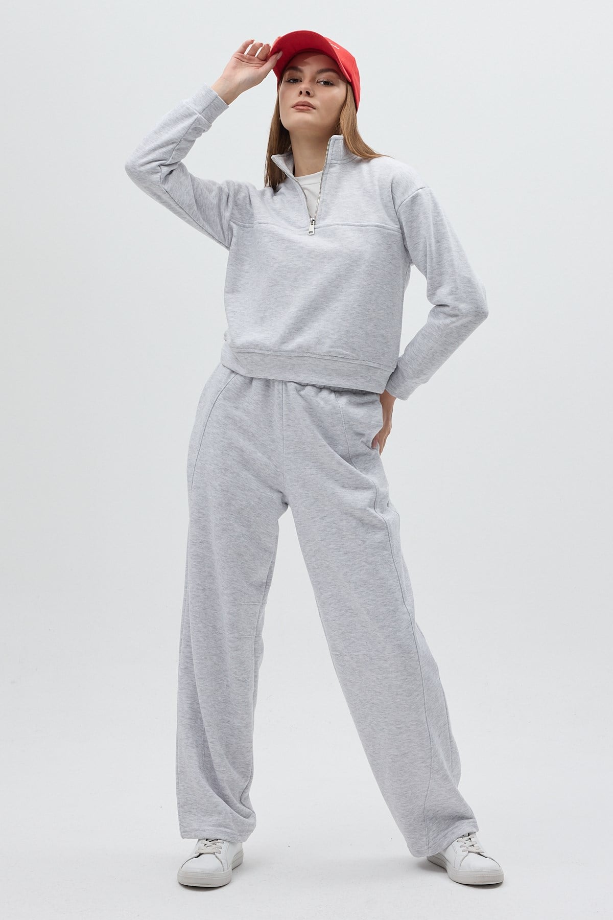 Gri Dik Yaka Önü Fermuar Detaylı Kadın Sweatshirt 3110A