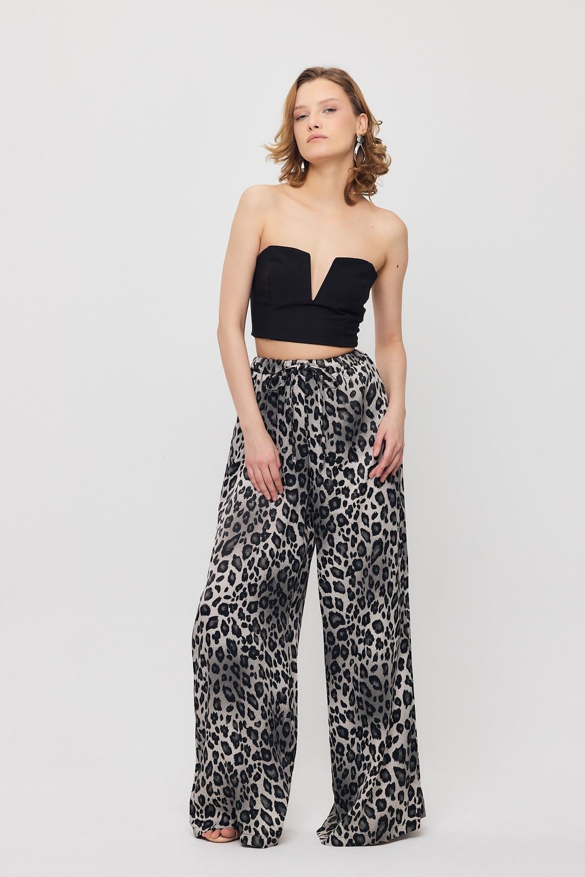 Gri Leopar Desen Bel Bağcık Pantolon 9410