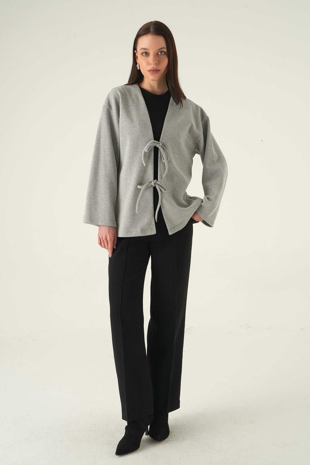 Gri Ön Bağlamalı Uzun Kimono 3072A