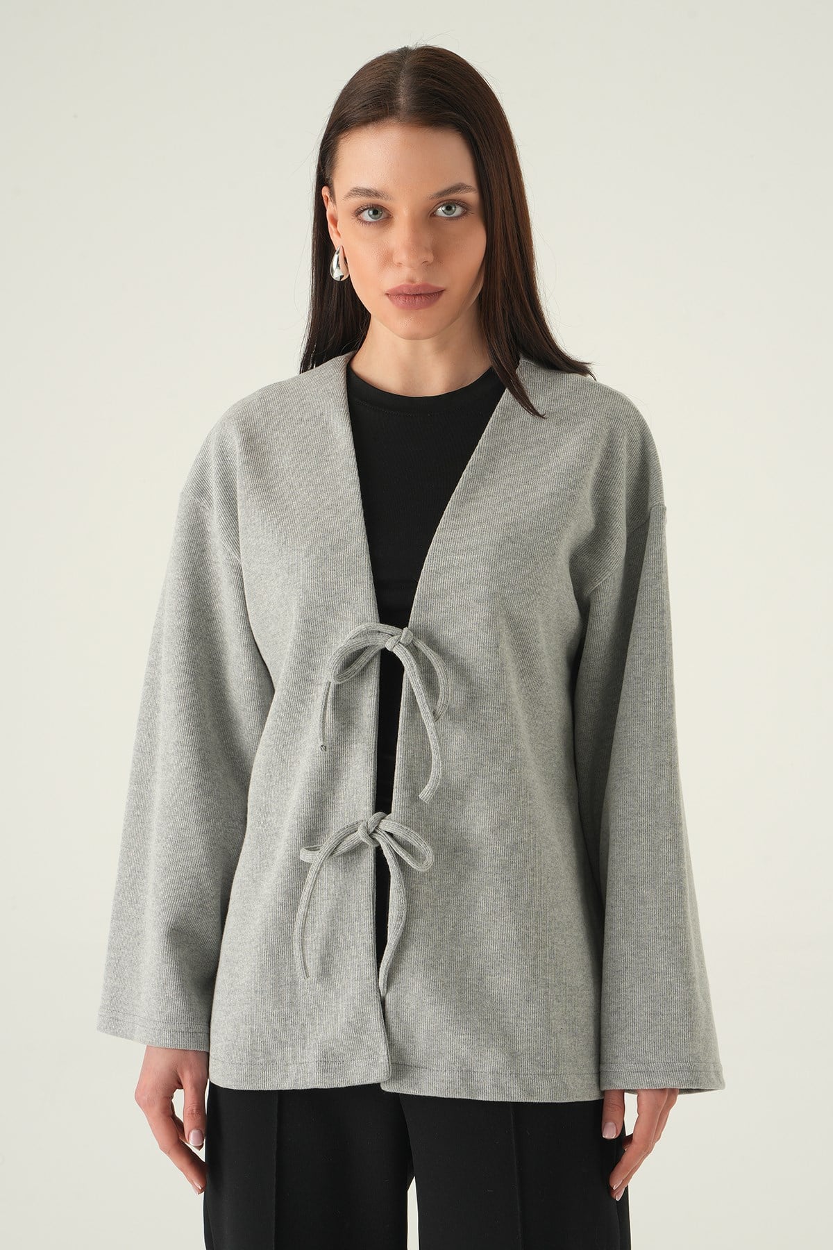 Gri Ön Bağlamalı Uzun Kimono 3072A