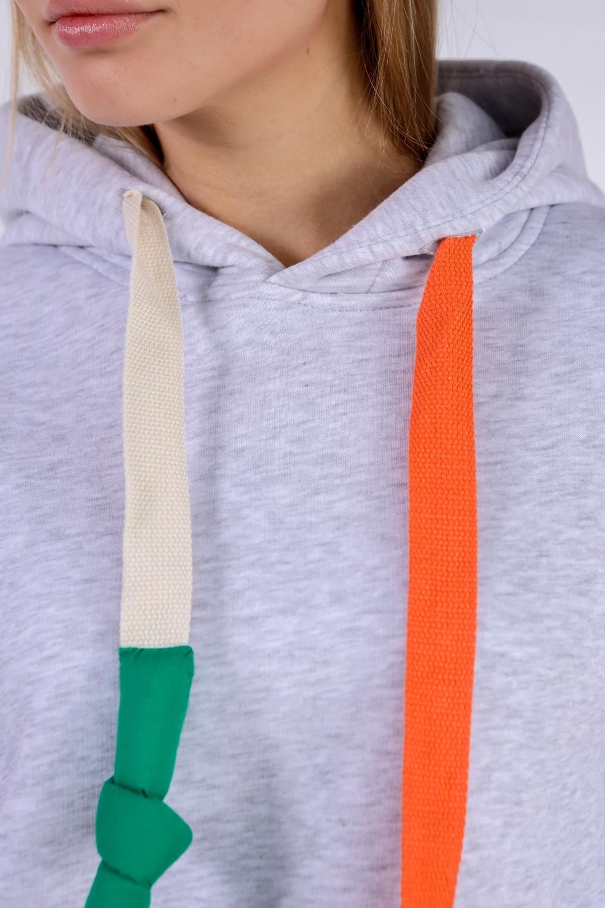 Gri Renkli İpli Kapüşonlu Sweat 9173M