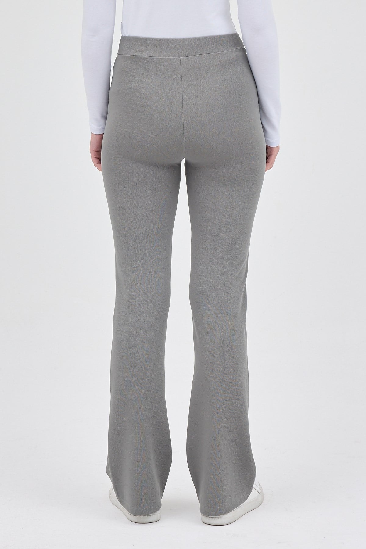 Gri Straight/Düz Kesim Yüksek Bel Nervür Dikişli Örme Pantolon TCR-6873A