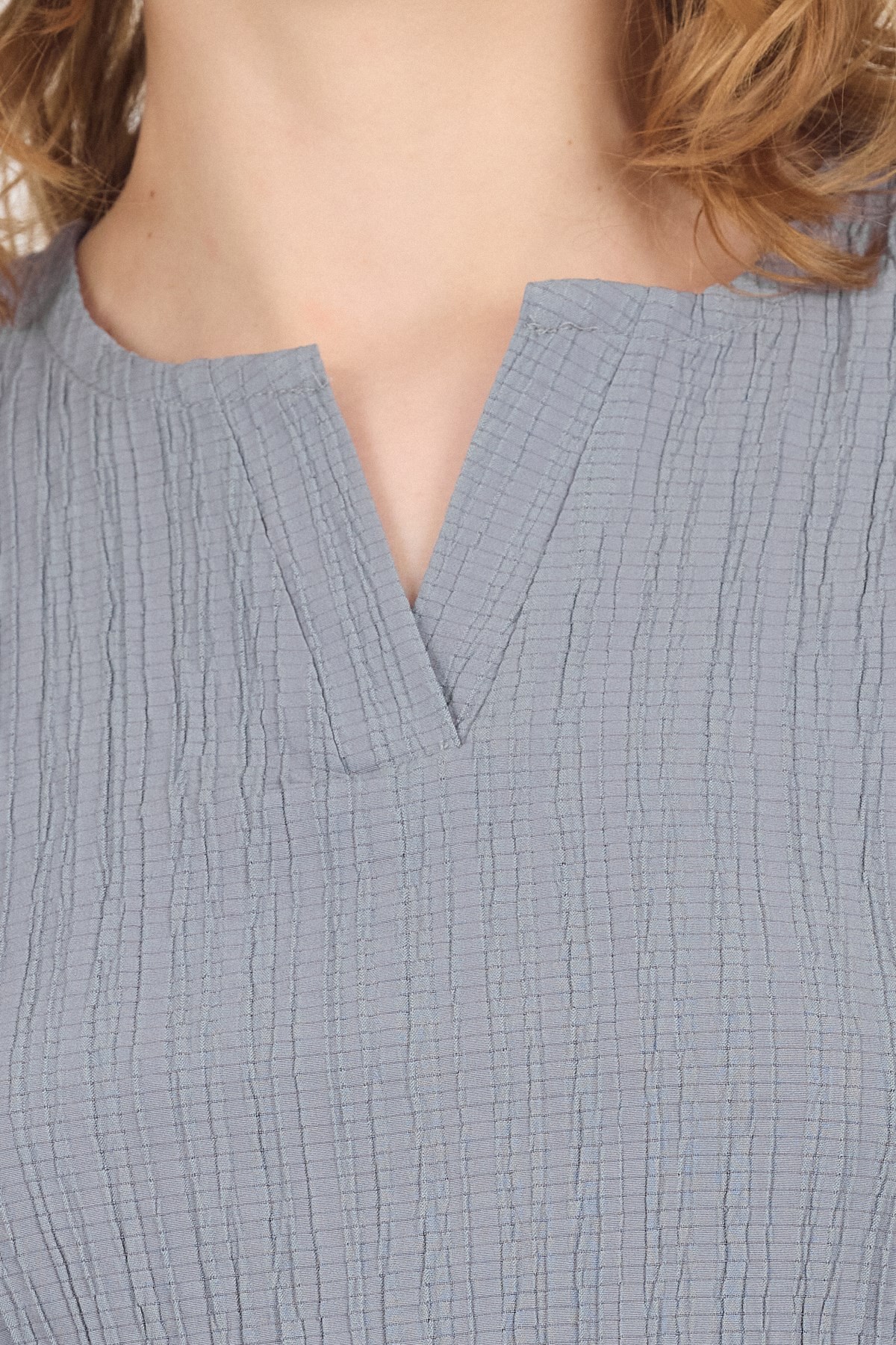 Gri V Yaka Kolsuz Crop Bluz 8027
