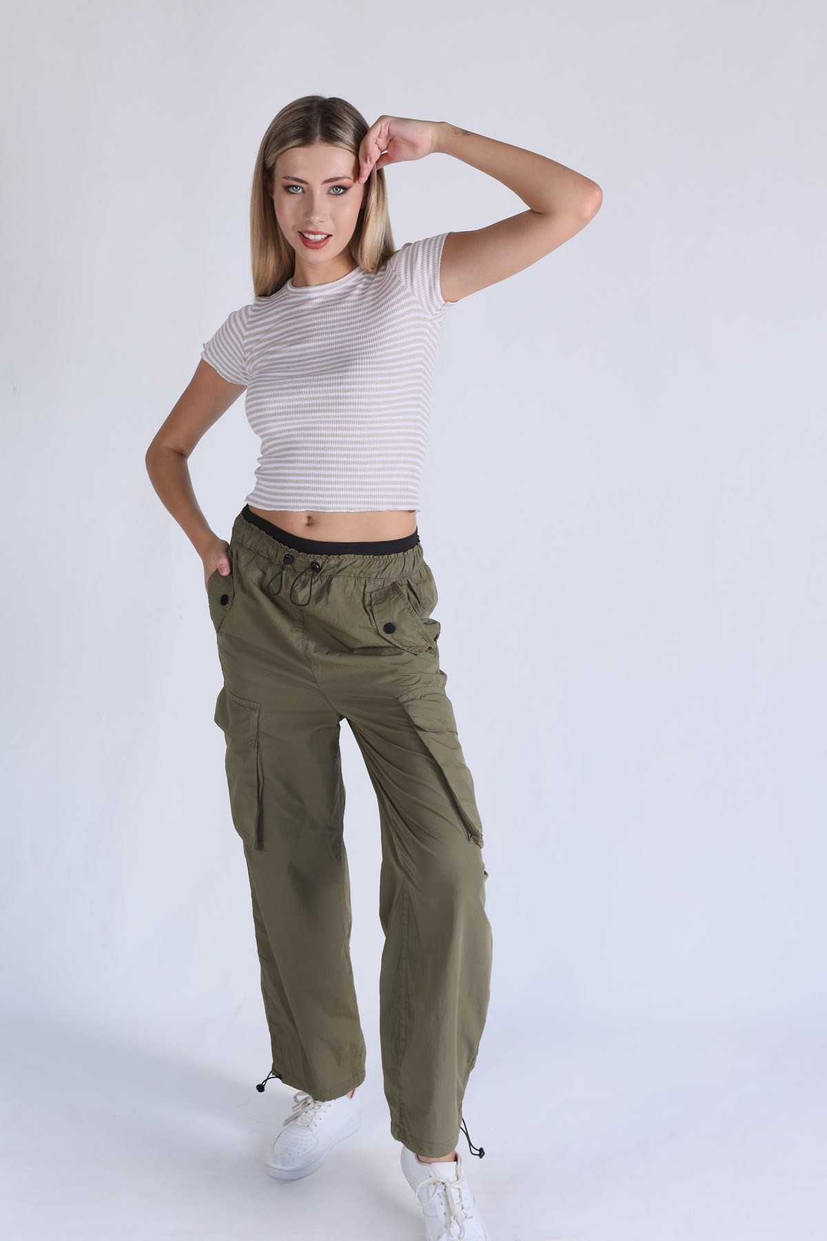 Haki Bel Detay Paraşüt Pantolon 5026