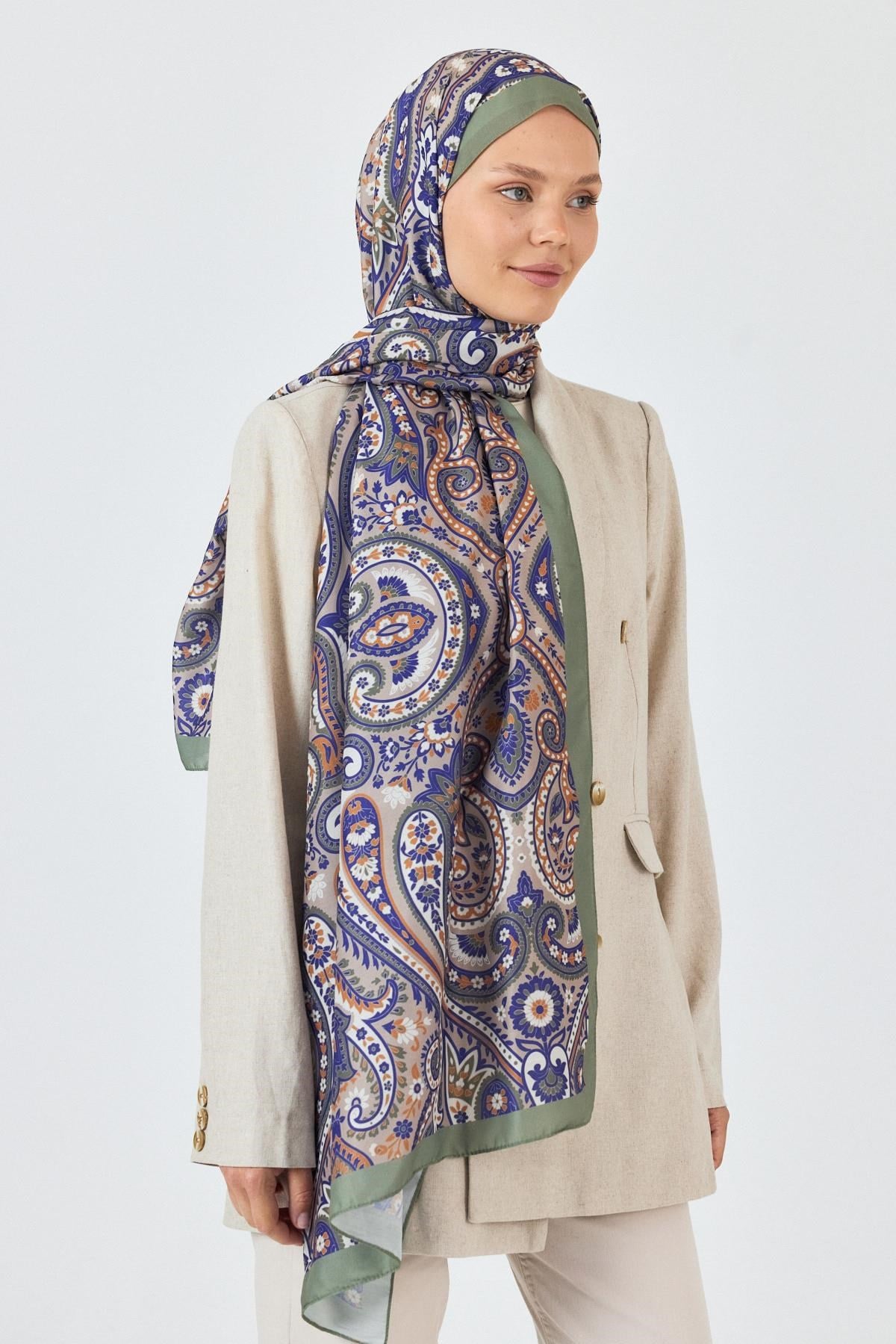 Haki Retro Desenli Şal 4004