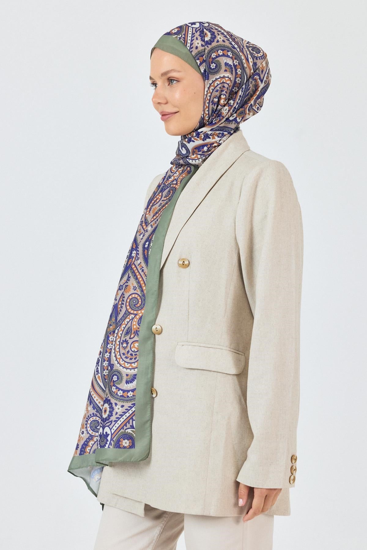Haki Retro Desenli Şal 4004