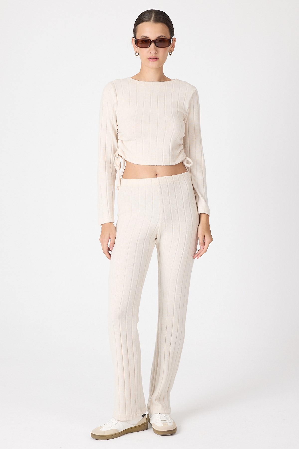 Kadın Alt-Üst Takım-Bej Fitilli Crop Bluz Pantolon İkili Takımı 8114A-rulem