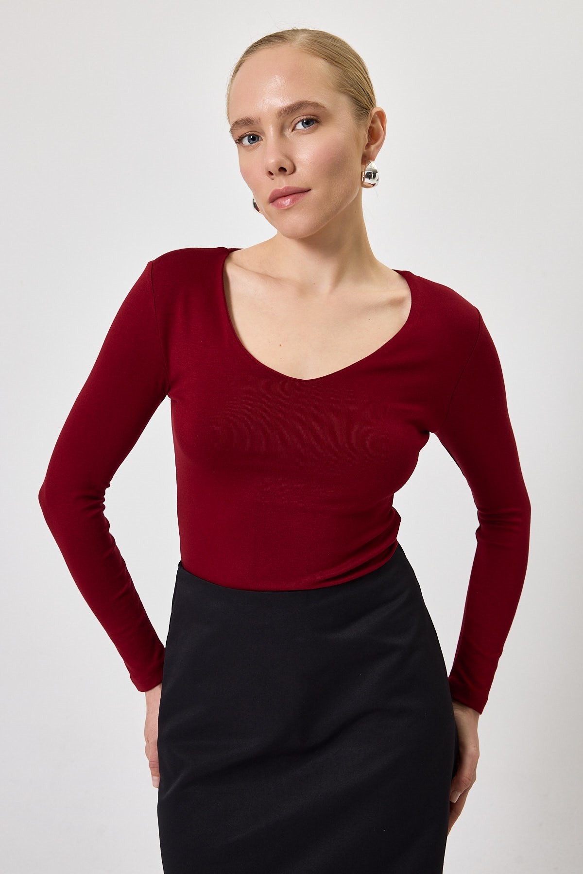 Kadın Body-Bordo Fitilli V Yaka Uzun Kollu Kadın Body 8266A-rulem