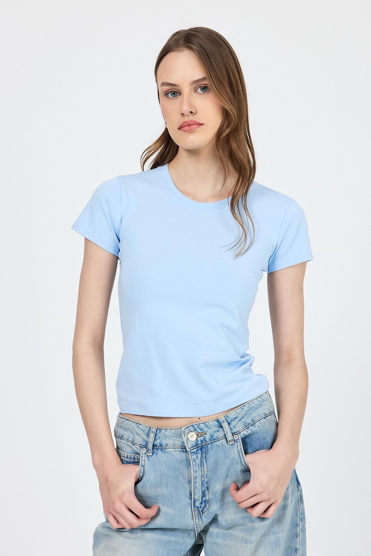Kadın Body-Mavi Slim Fit Bisiklet Yaka Kısa Kollu Tişört 2214-rulem