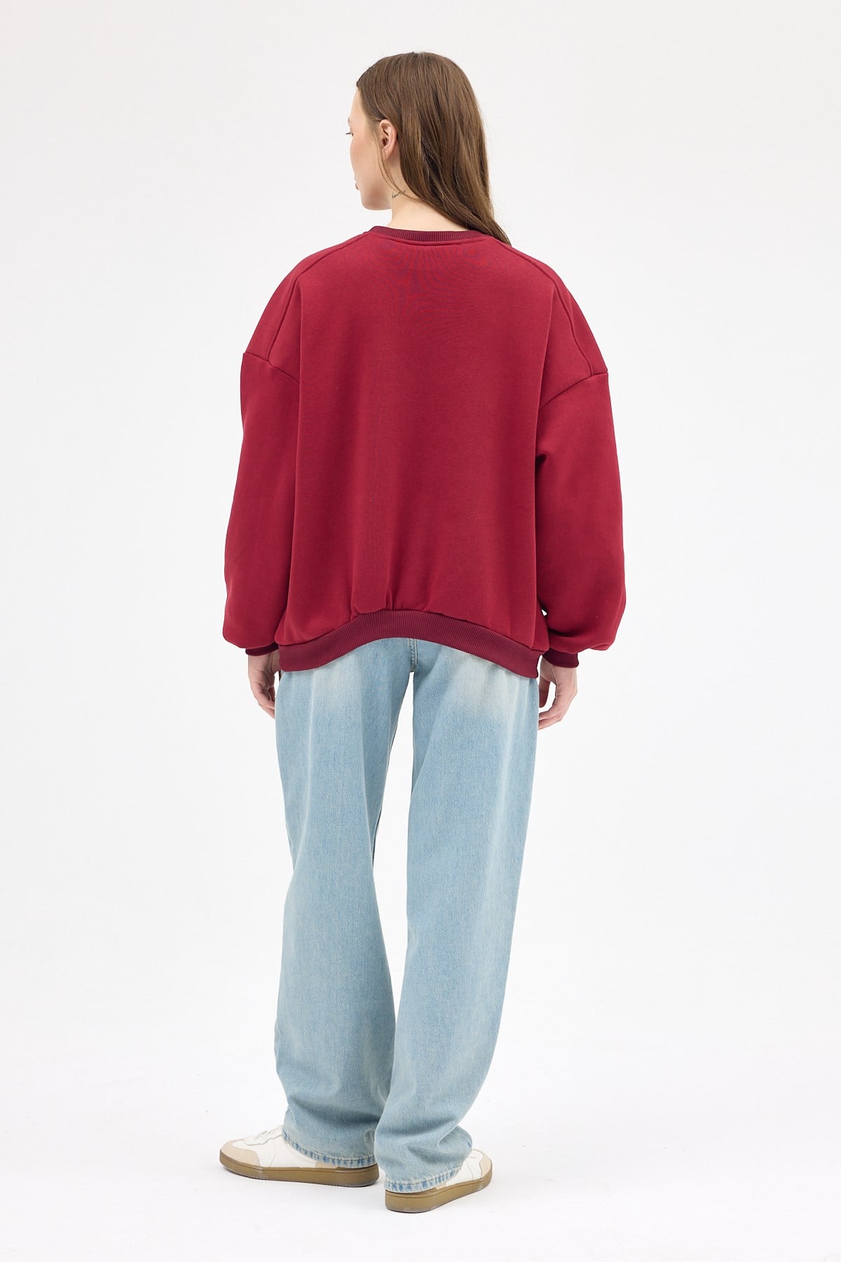 Kadın Pamuklu İçi Polarlı Oversize Yuvarlak Yakalı Bordo Sweatshirt 9152M