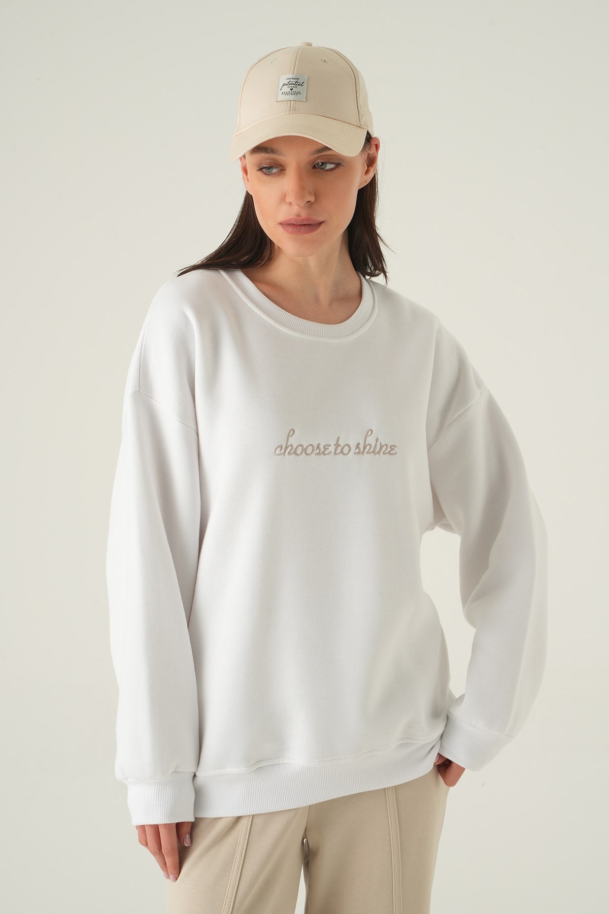 Kadın Sweatshirt-Bisiklet Yaka Sweat 1984 Ekru -rulem