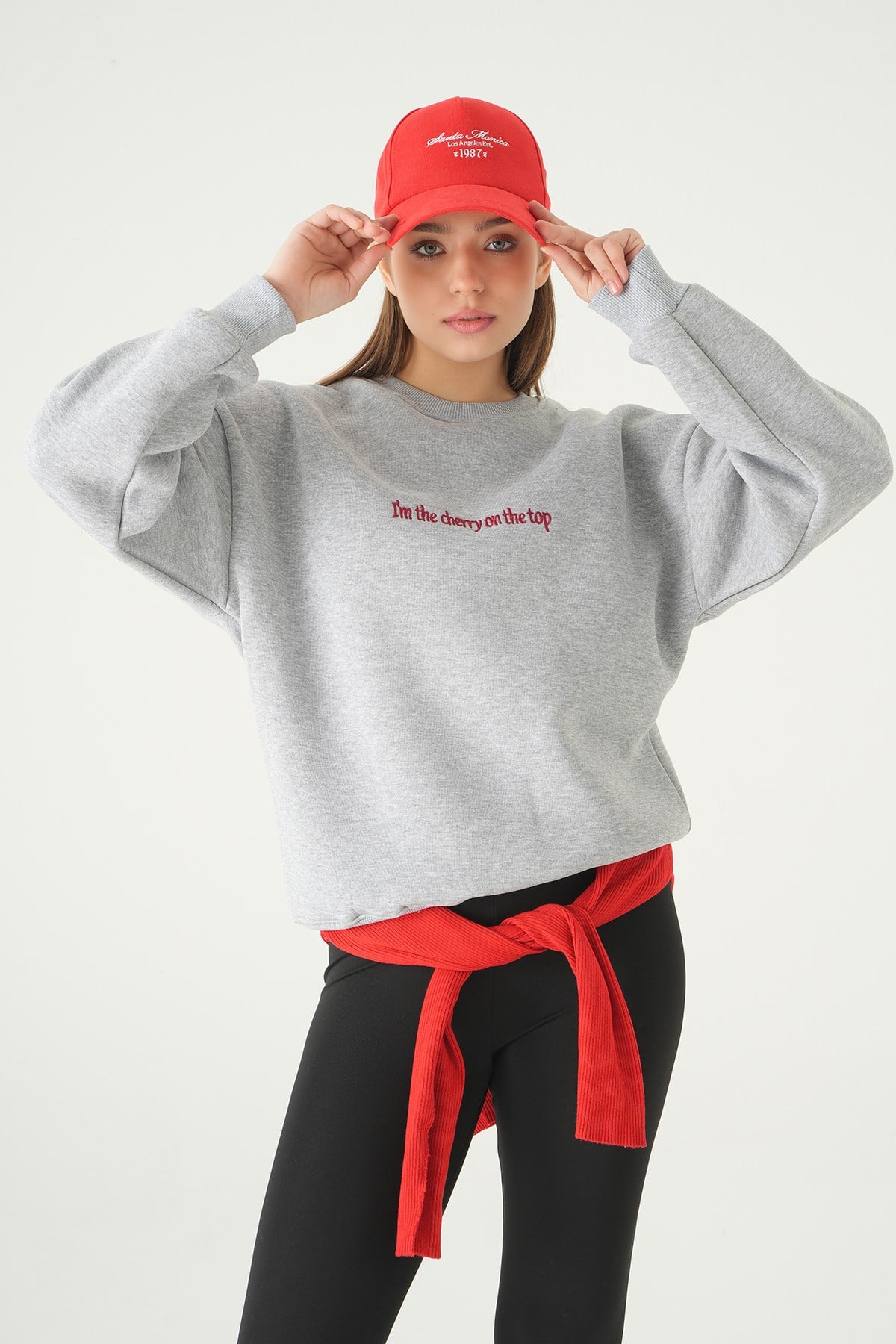 Kadın Sweatshirt-Cherry On Top Baskılı Sweat 1041 Gri -rulem