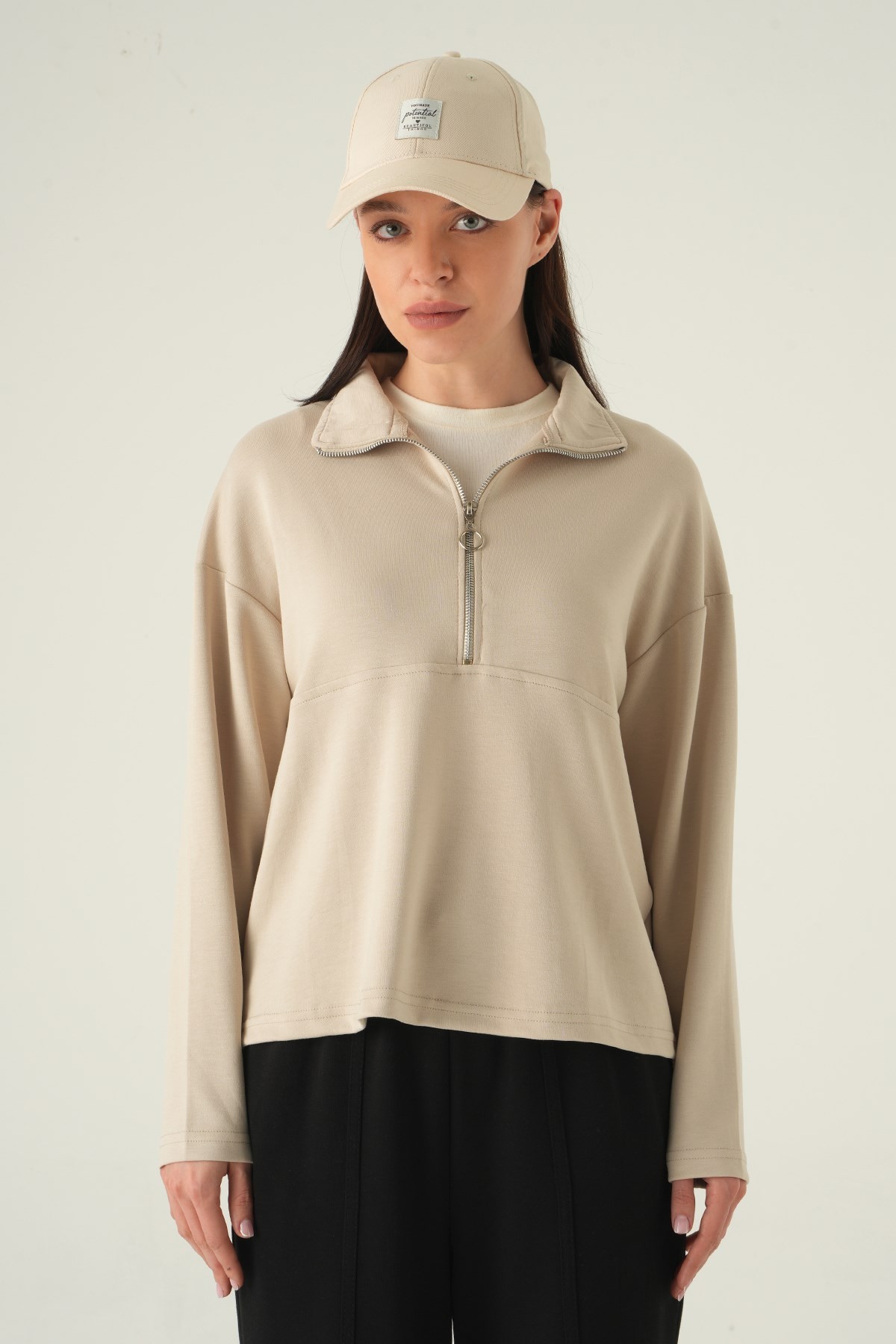 Kadın Sweatshirt-Yarım Fermuarlı Sweat 8249A Bej -rulem