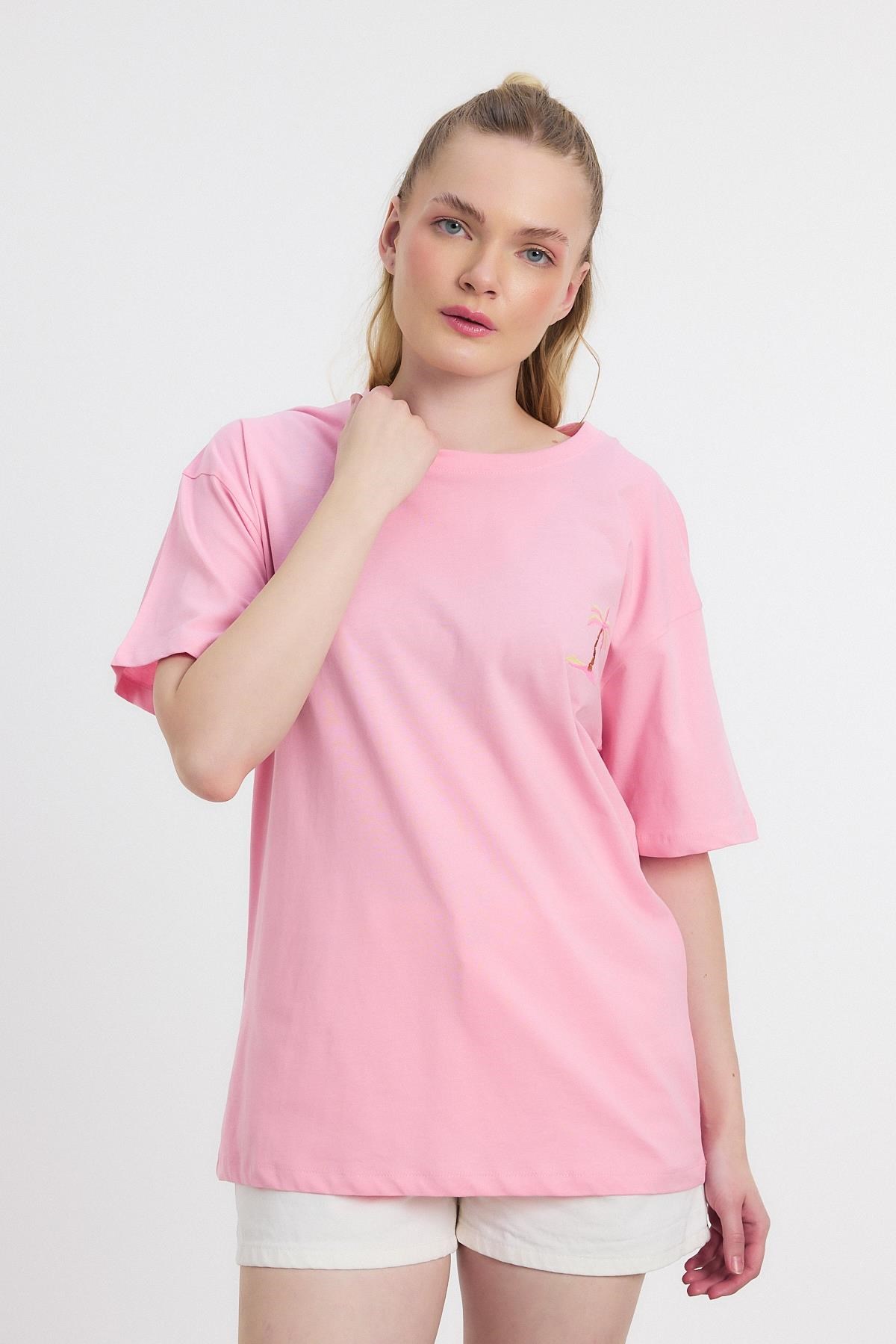 Kadın Tişört-Bisiklet Yaka Nakışlı Tişört 2150-16M Pembe -rulem
