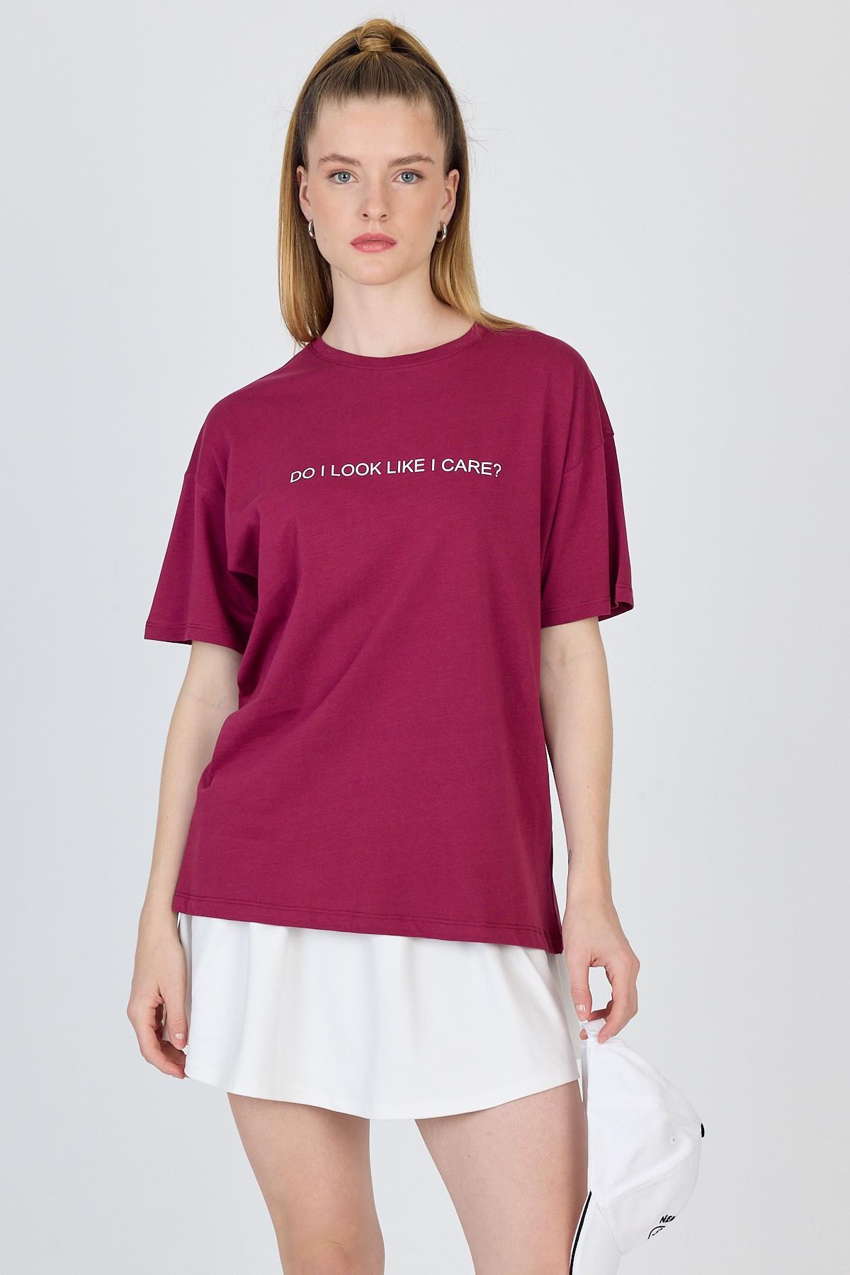 Kadın Tişört-Bordo Yazı Baskılı %100 Pamuk Oversize Tişört 2150-5M-rulem