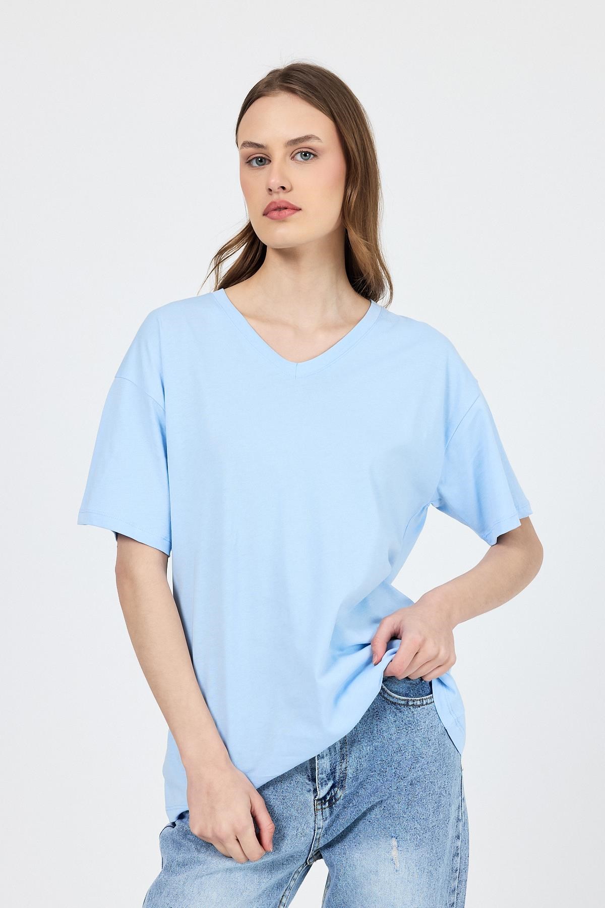 Kadın Tişört-Mavi V Yaka %100 Pamuk Comfort Fit Tişört 2143M-rulem